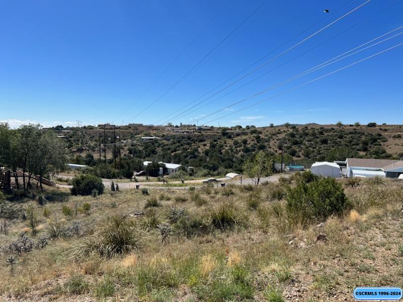 1430 Kidder Road, photograph 2