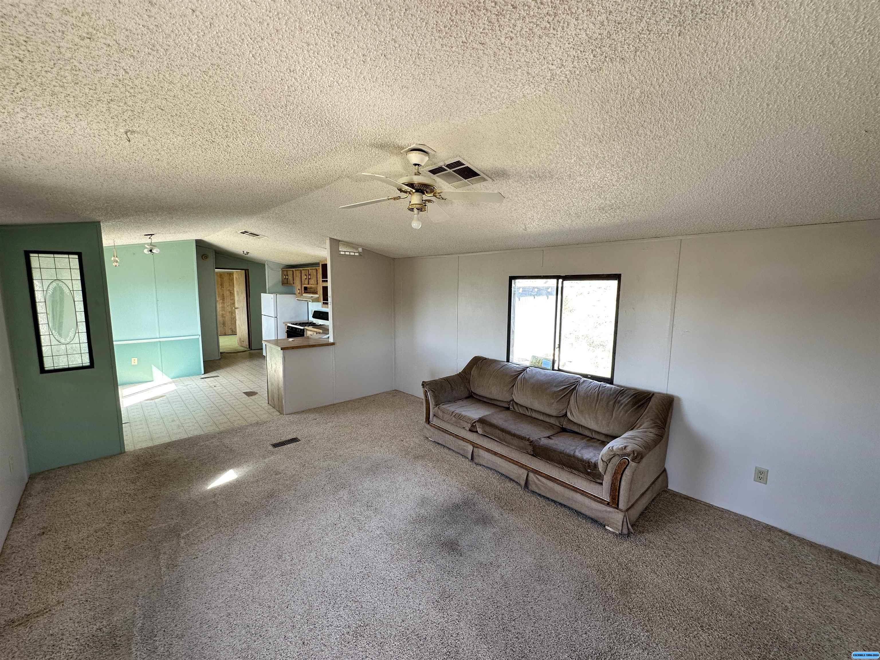 1430 Kidder Road, photograph 3