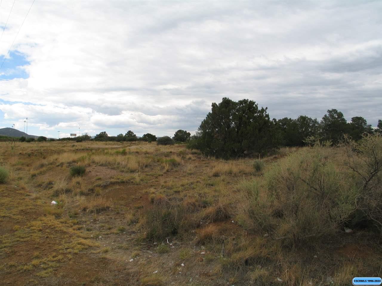 2800 Camino Del Bosque Road, photograph 4