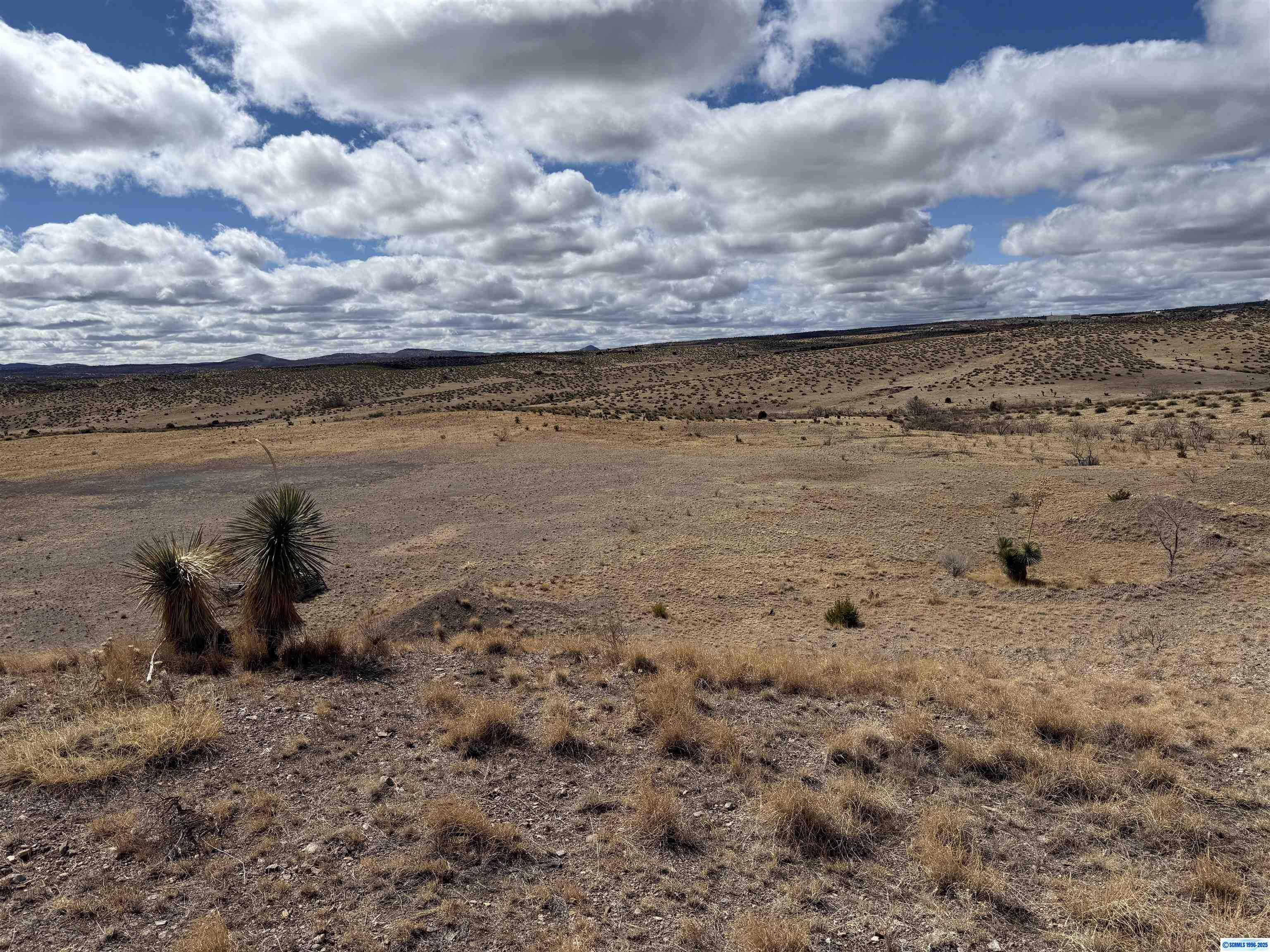 xxxx Ridge Road, photograph 2