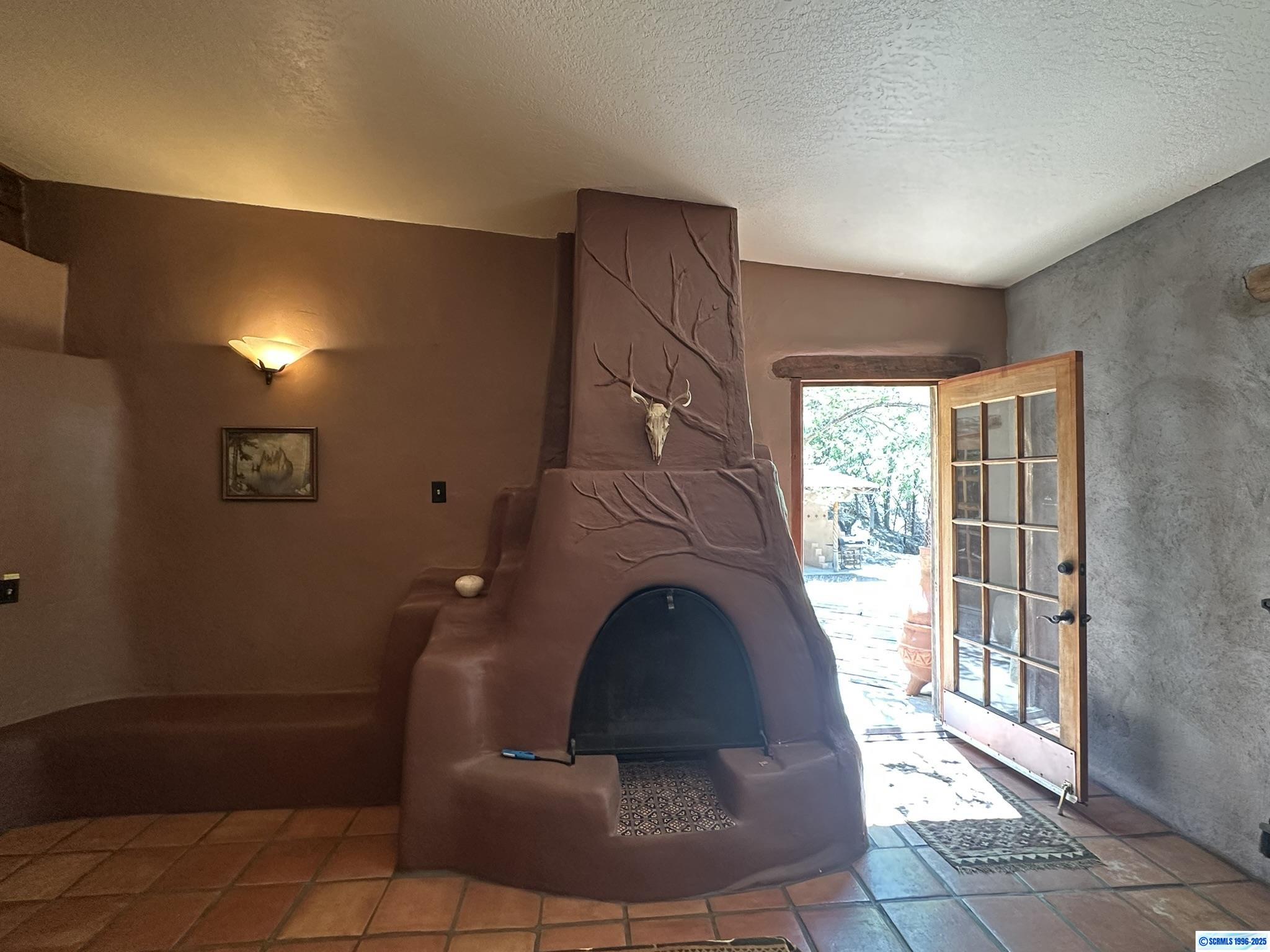 8 Pioneer Road, photograph 28