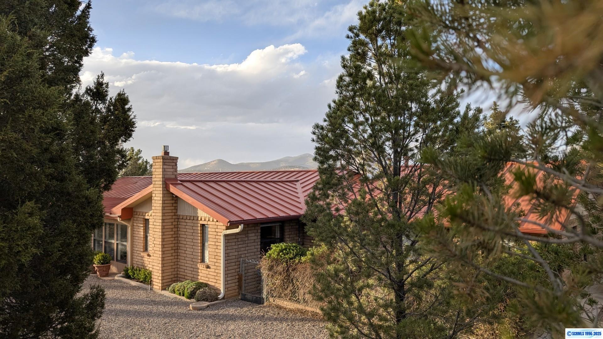 44 Peterson, photograph 32