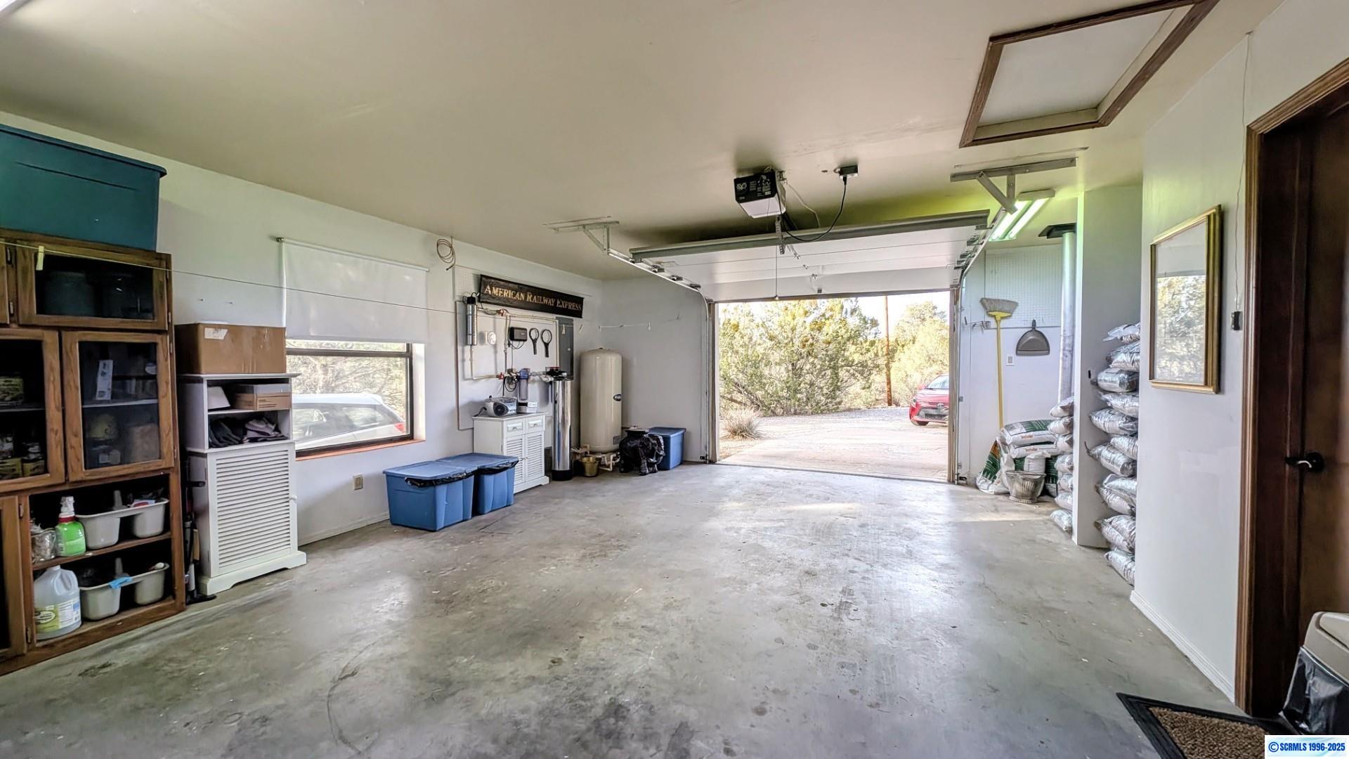 44 Peterson, photograph 25