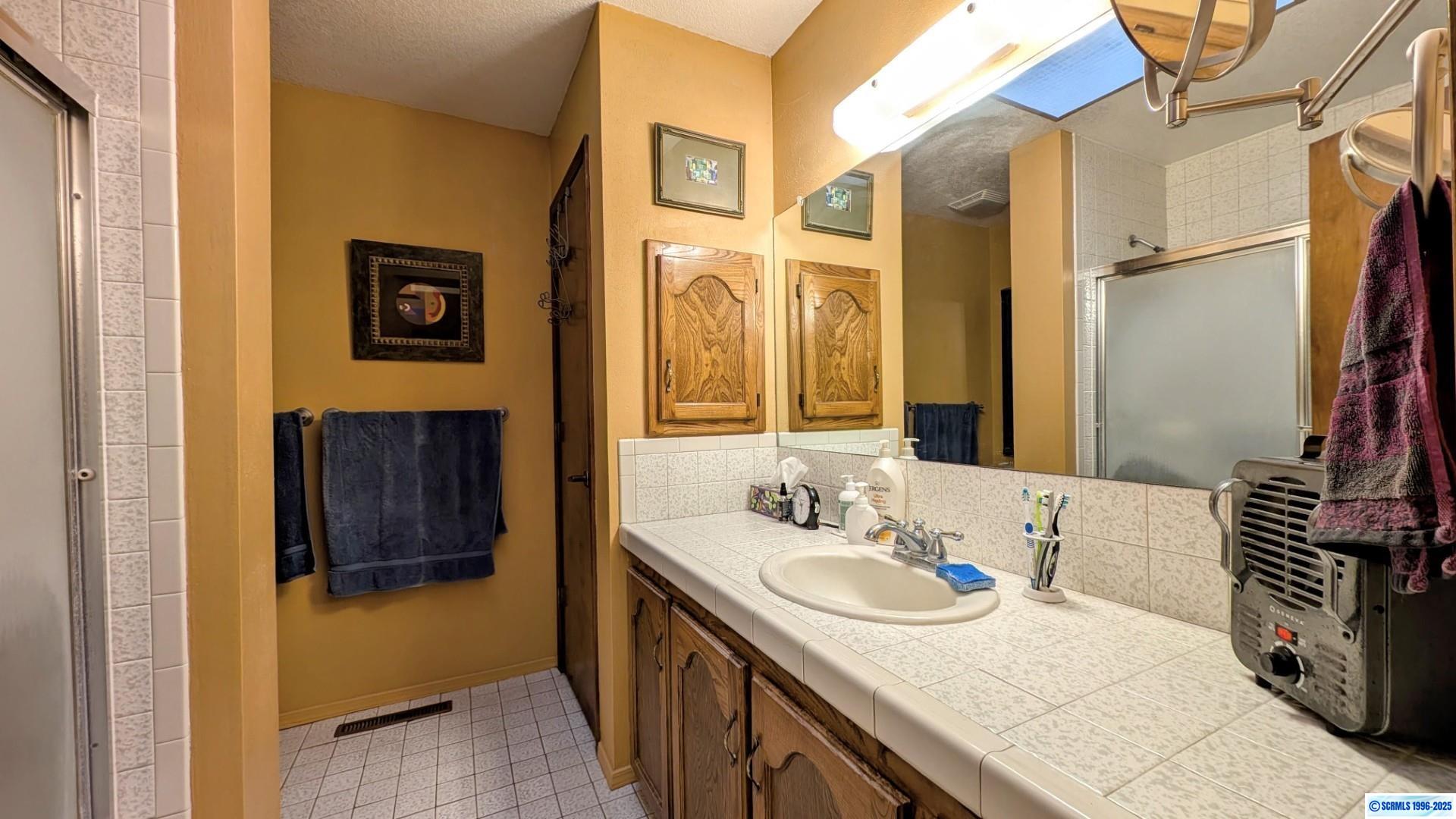 44 Peterson, photograph 20