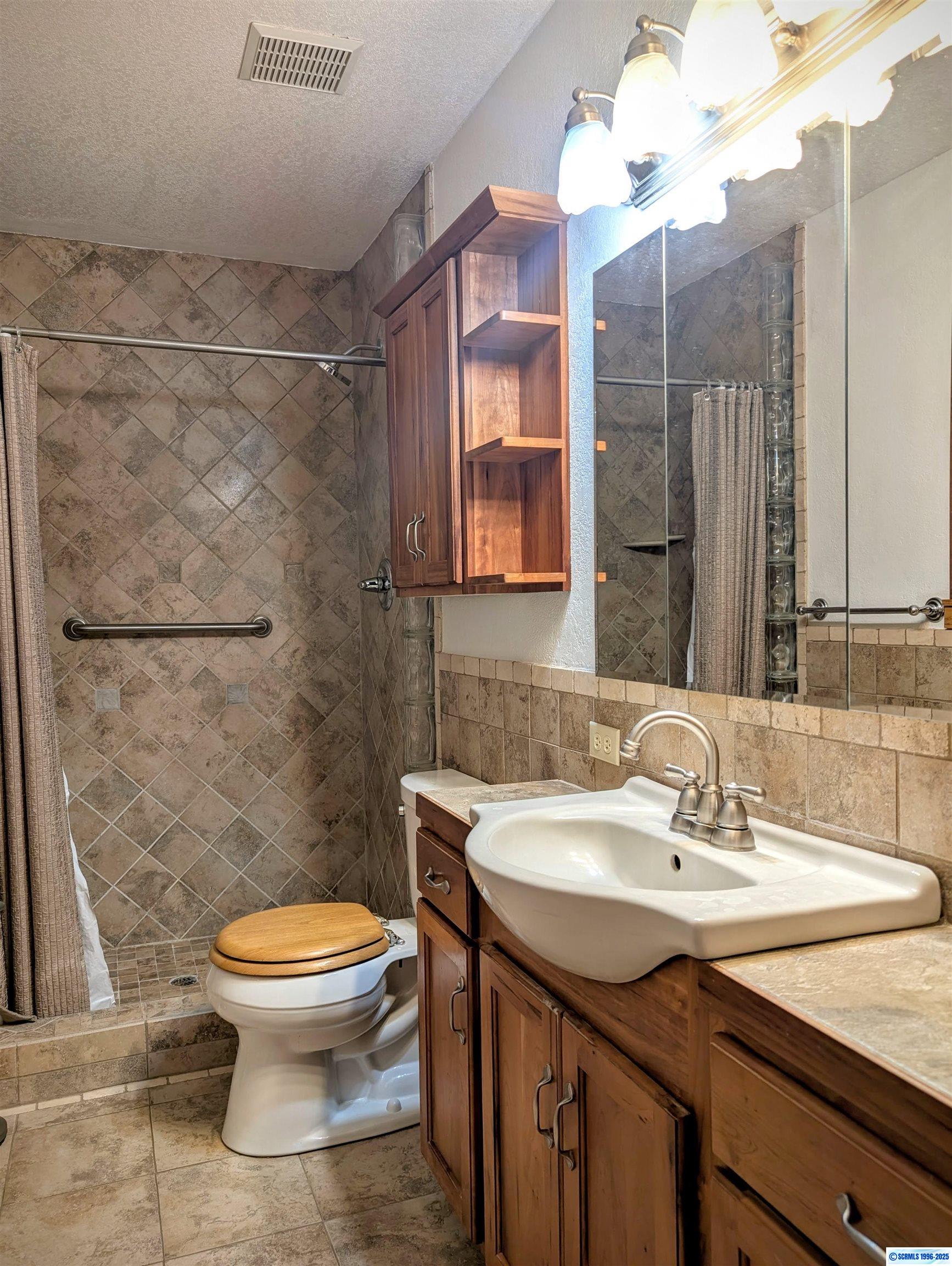 44 Peterson, photograph 23
