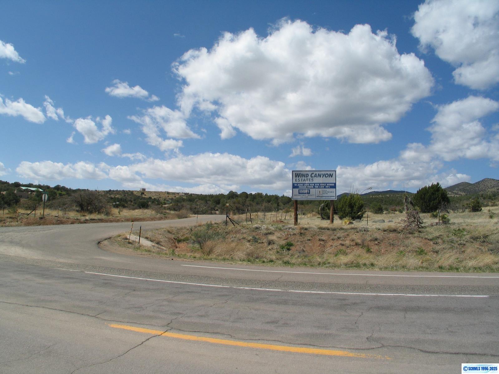 Camino De Viento Road, photograph 2