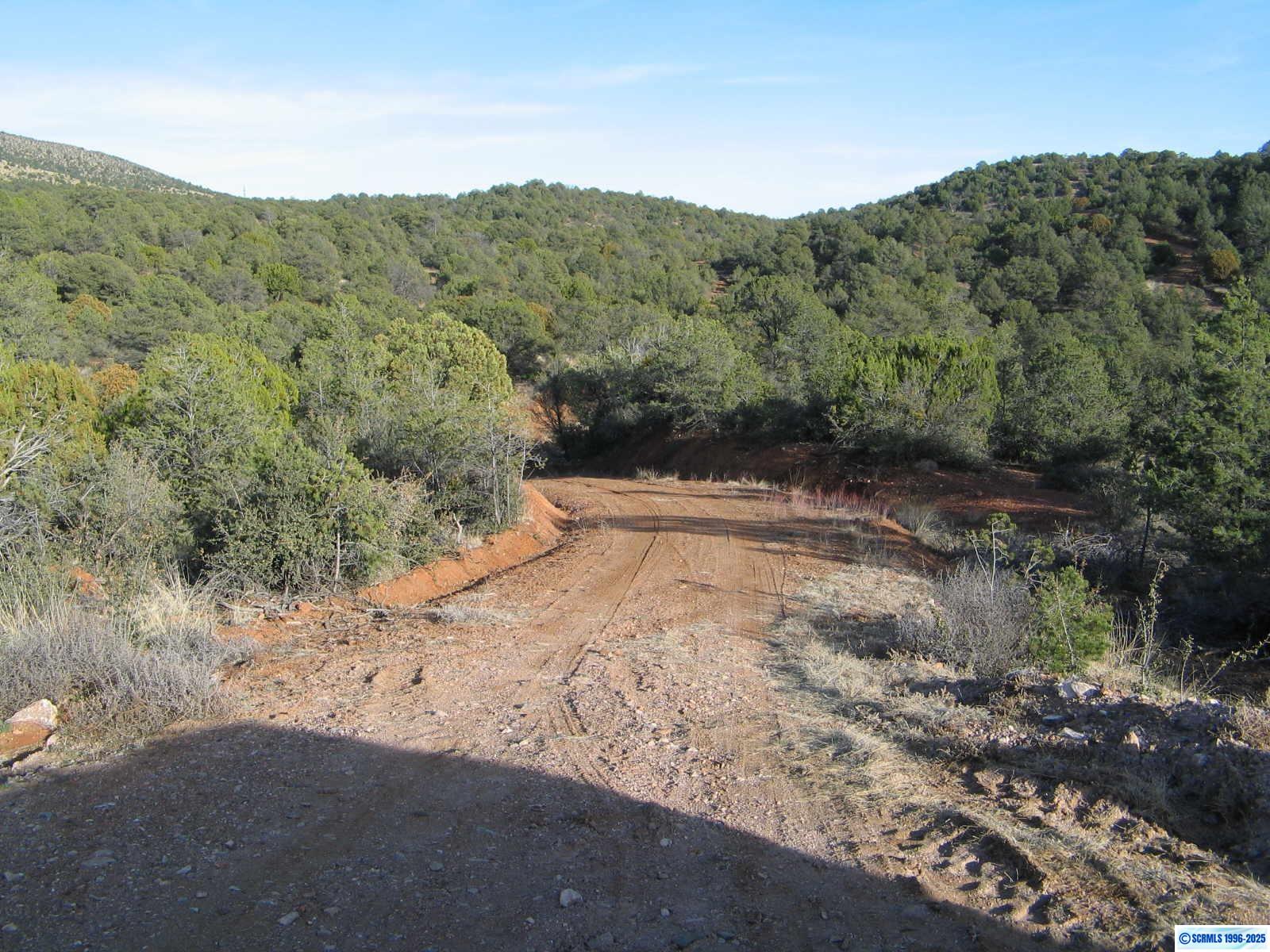 Camino De Viento Road, photograph 10
