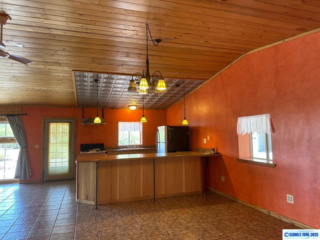 7150 W Hwy 180, photograph 17