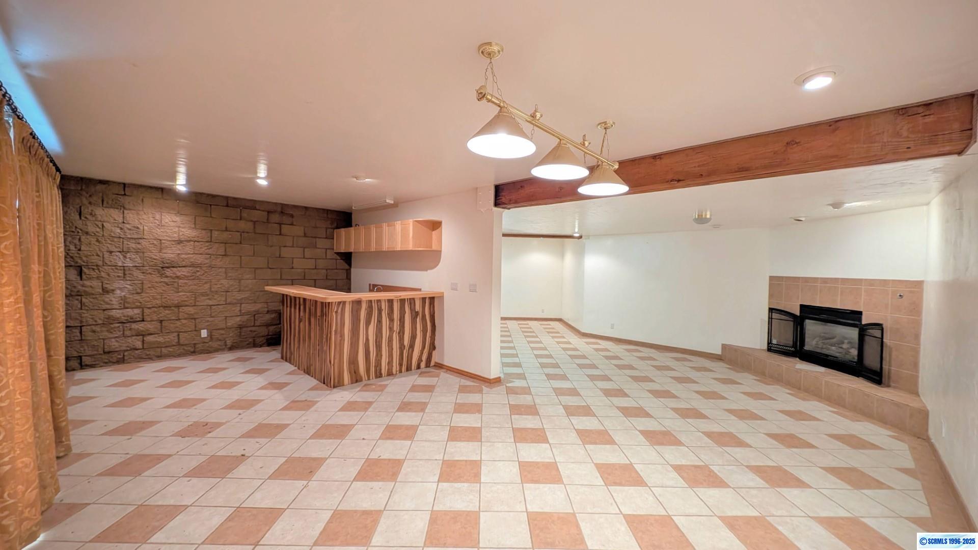 200 Shingle Canyon Road, photograph 10