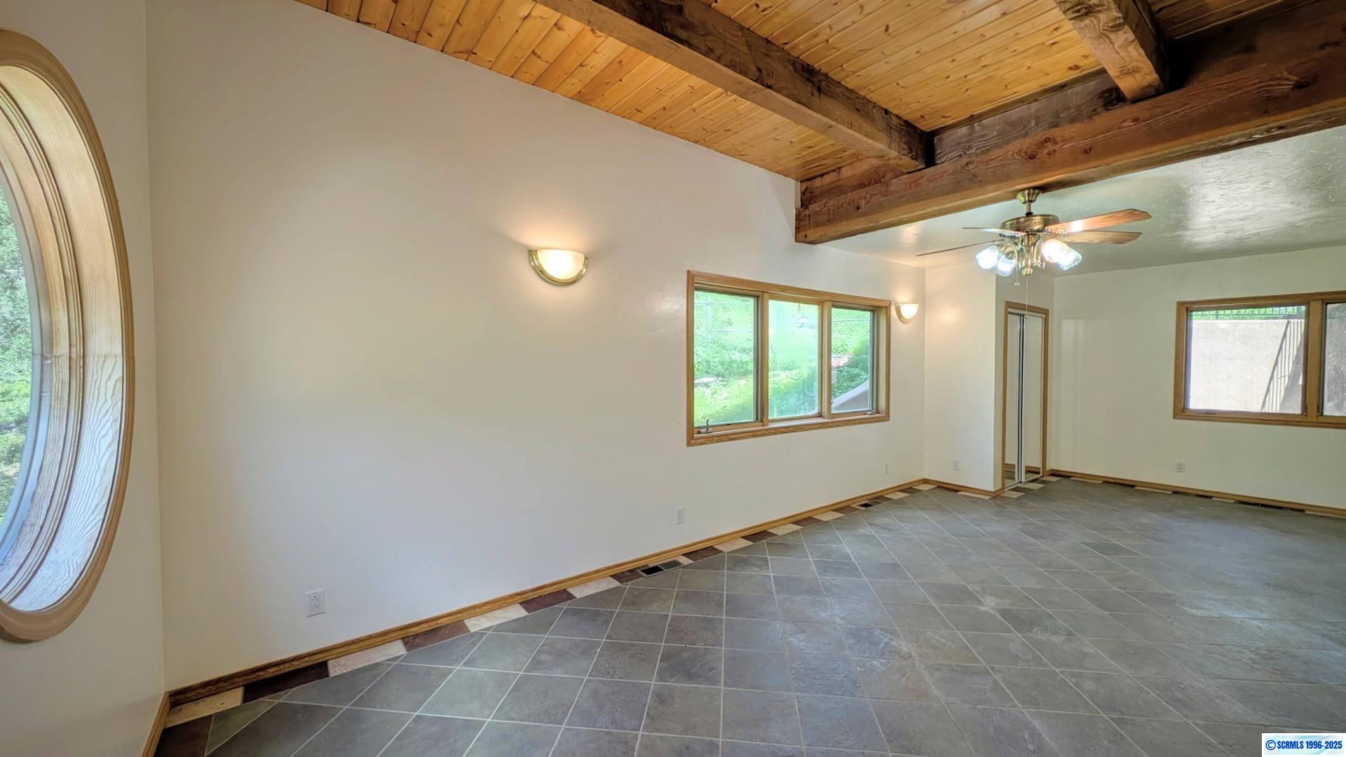 200 Shingle Canyon Road, photograph 11
