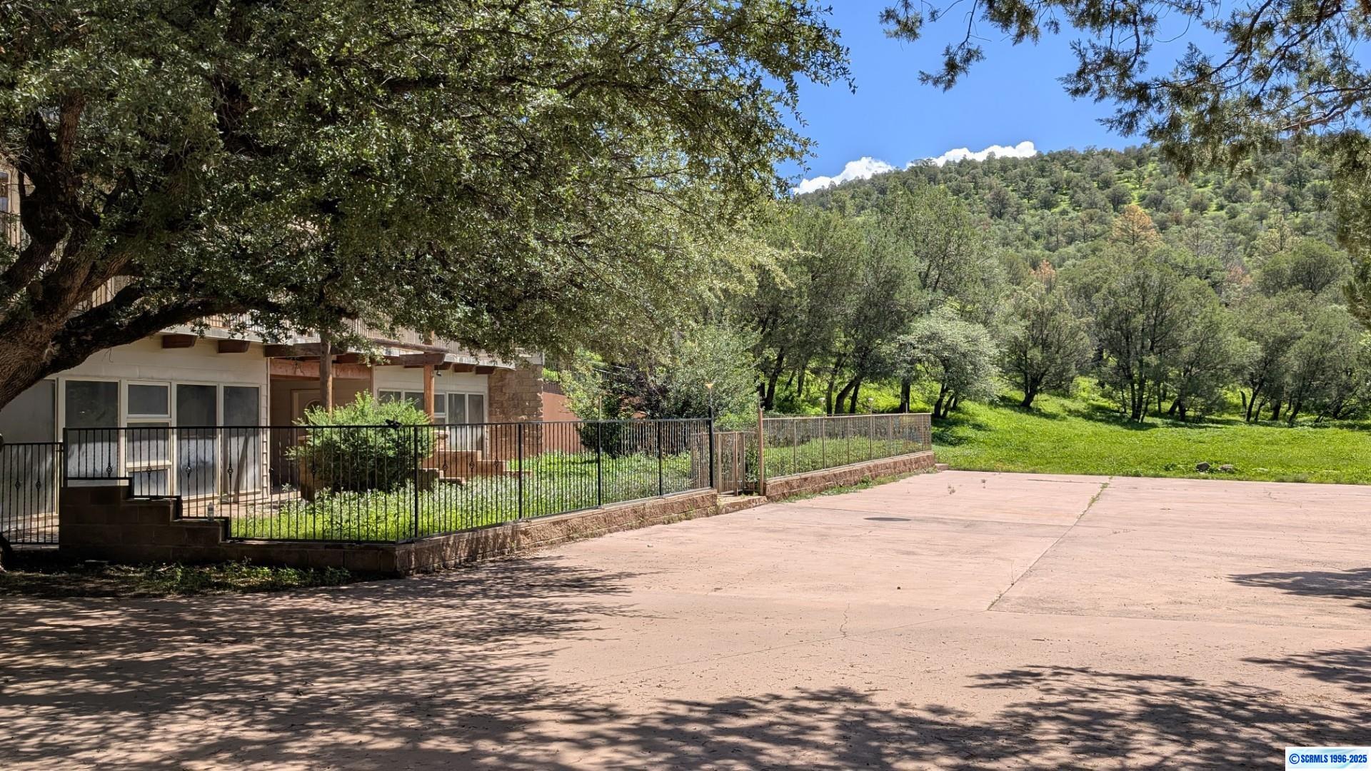 200 Shingle Canyon Road, photograph 26