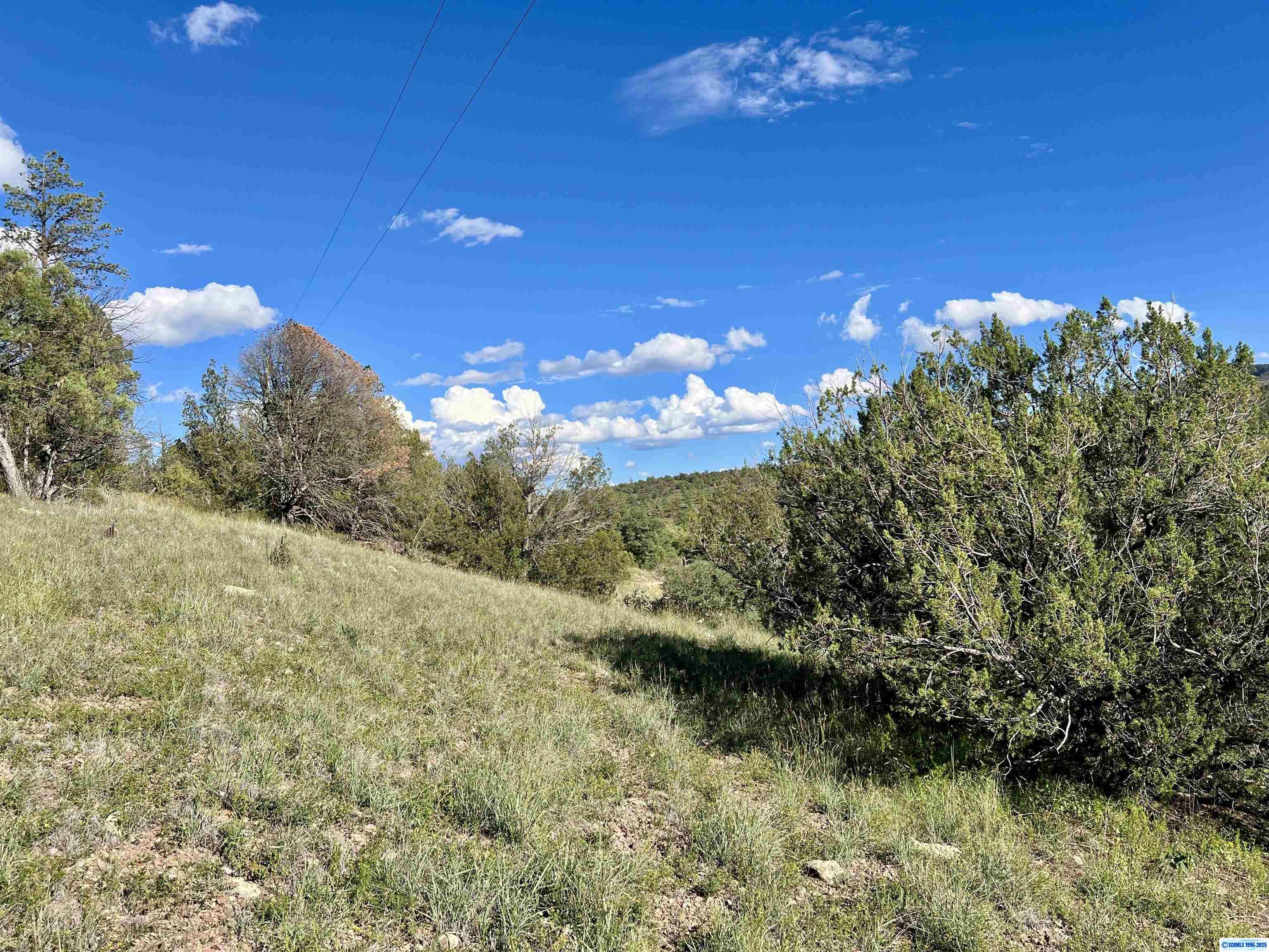 1076 Highway 35, photograph 16