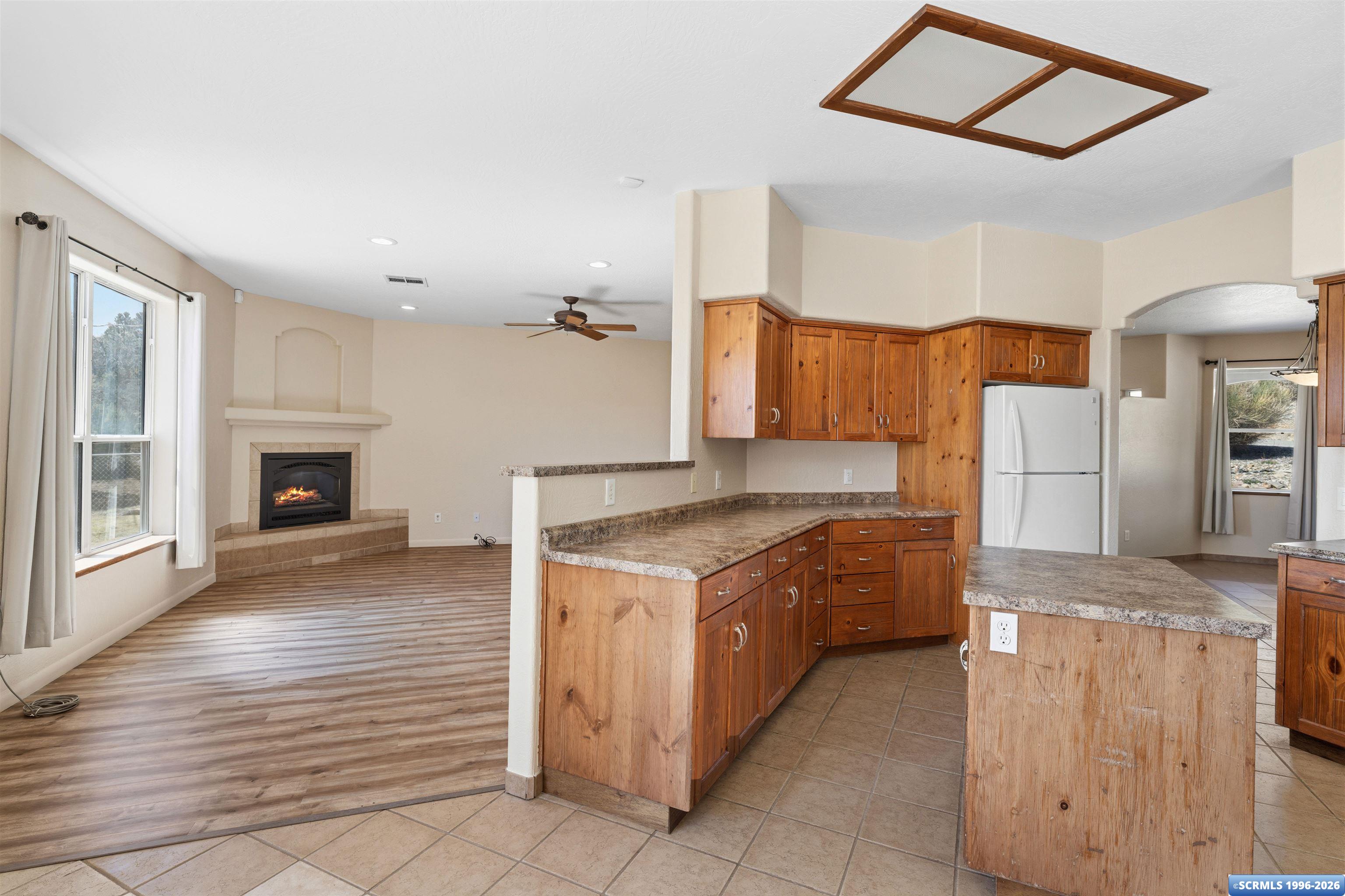 4761 Grandview Road, photograph 8