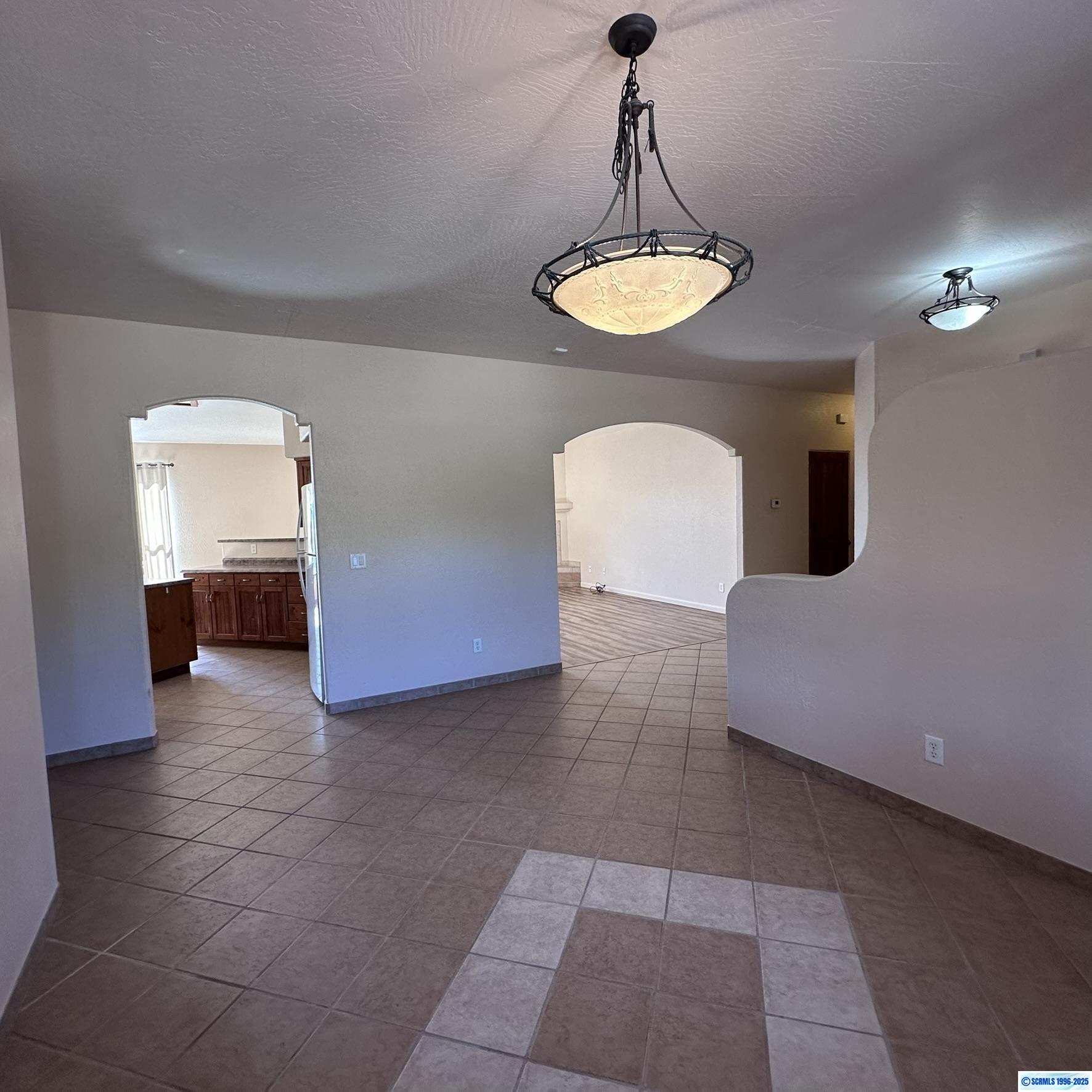 4761 Grandview Road, photograph 12