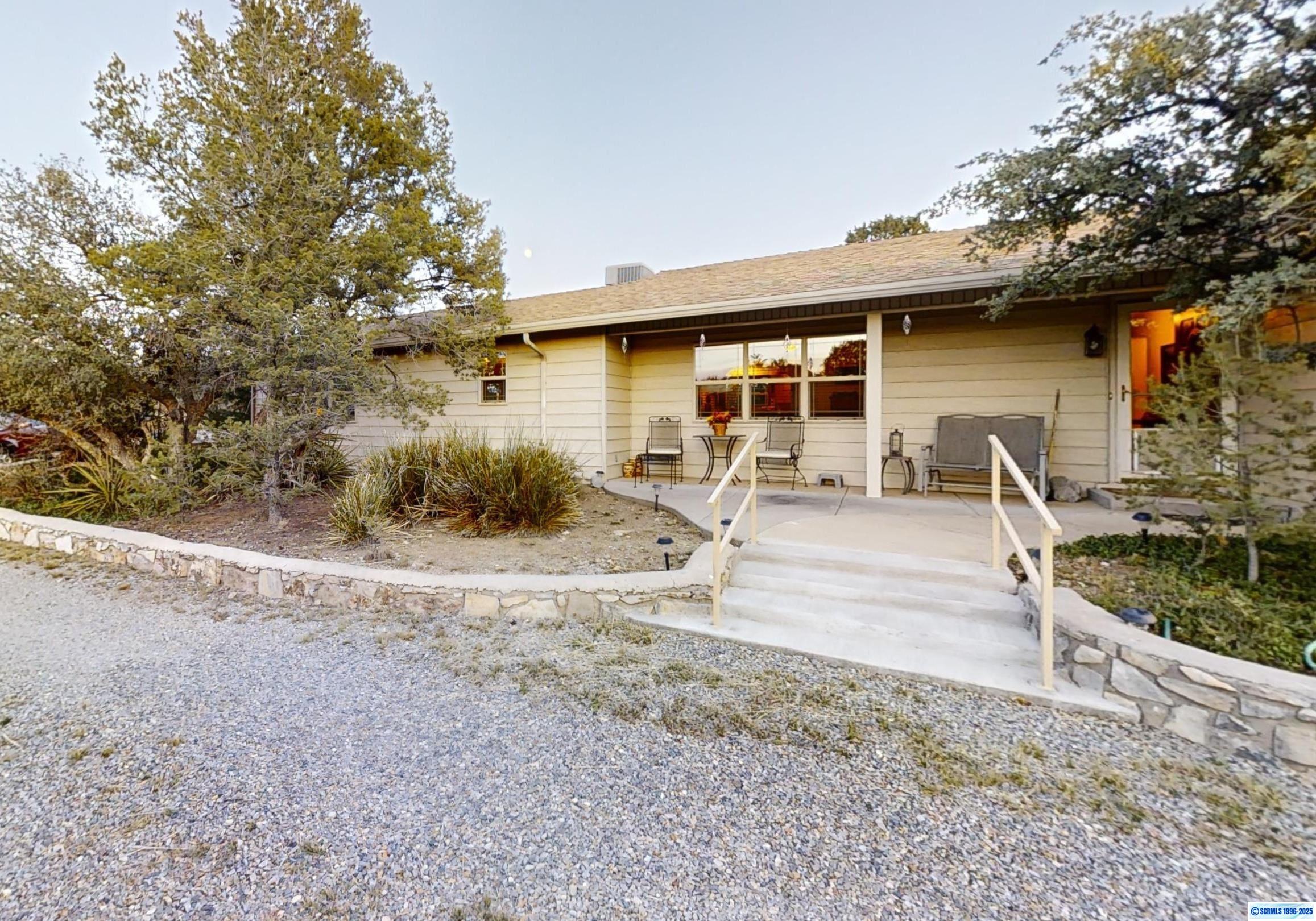 509 E Cain Drive, photograph 27