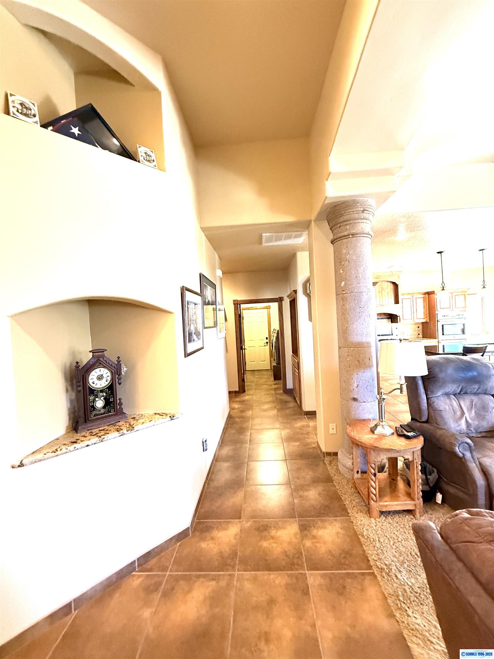 8 Mount Olympus Street, photograph 34