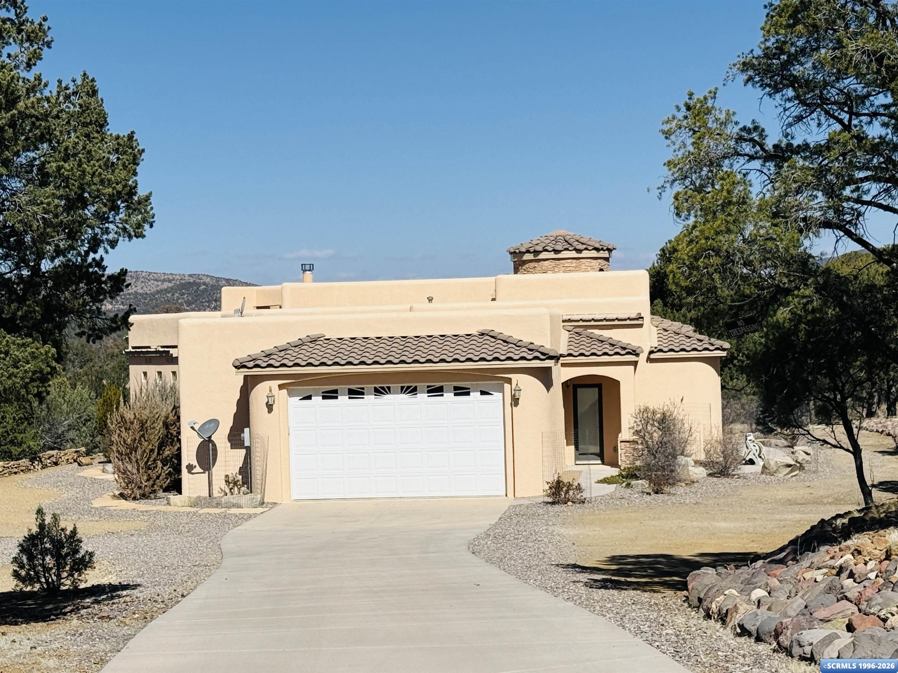 8 Mount Olympus Street, photograph 4