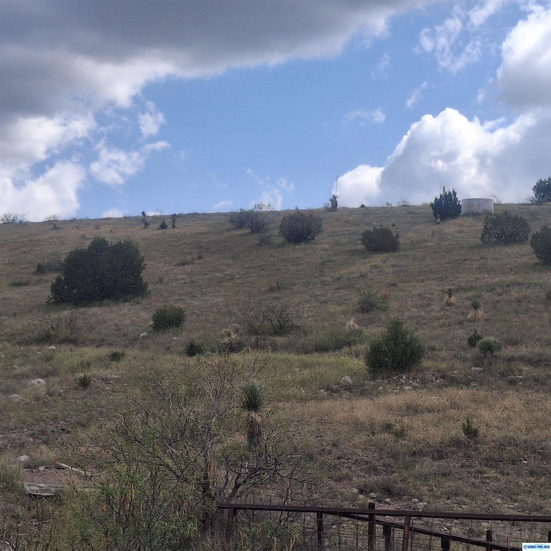 XX Hot Springs Canyon Road, photograph 5