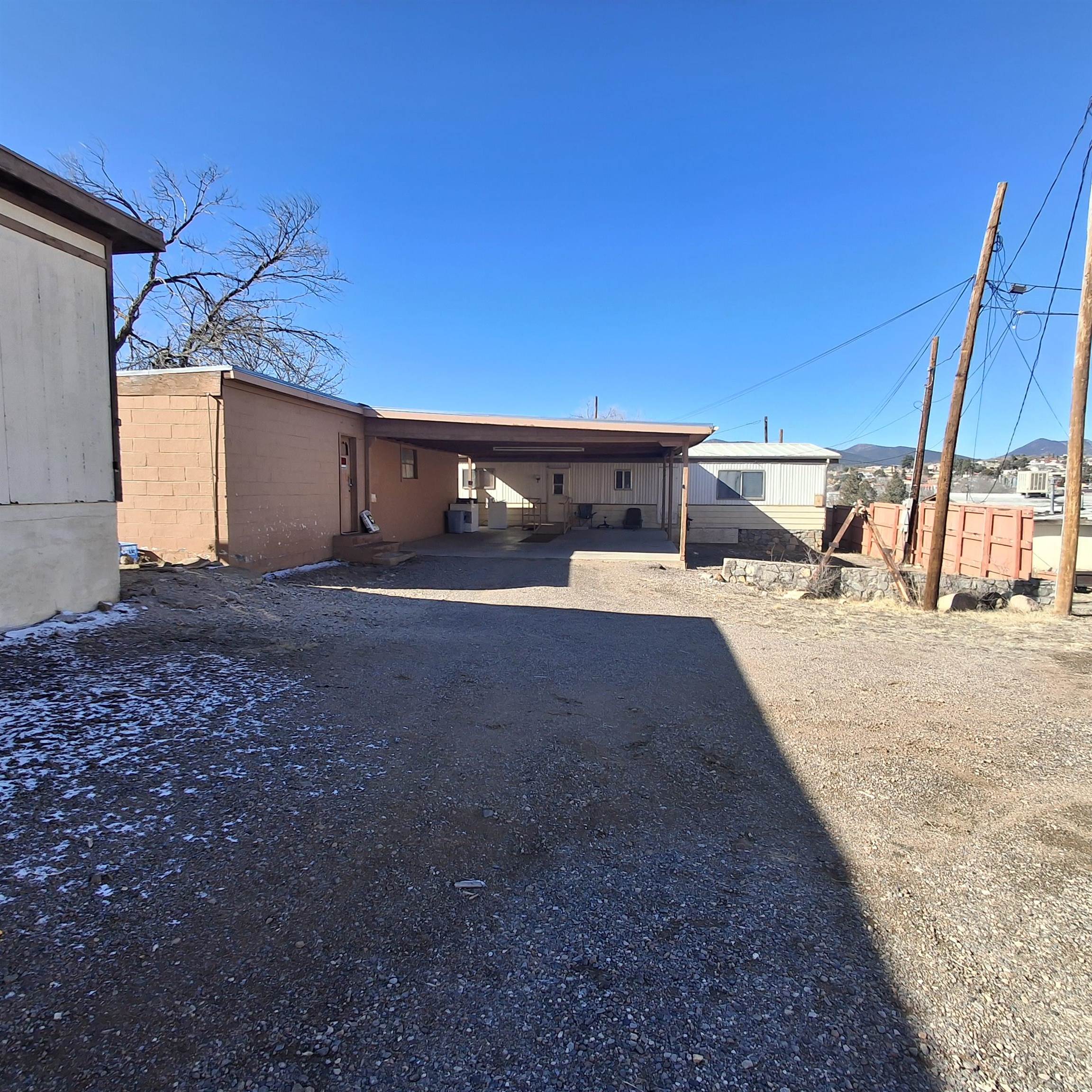 1408 N Silver Street, photograph 23