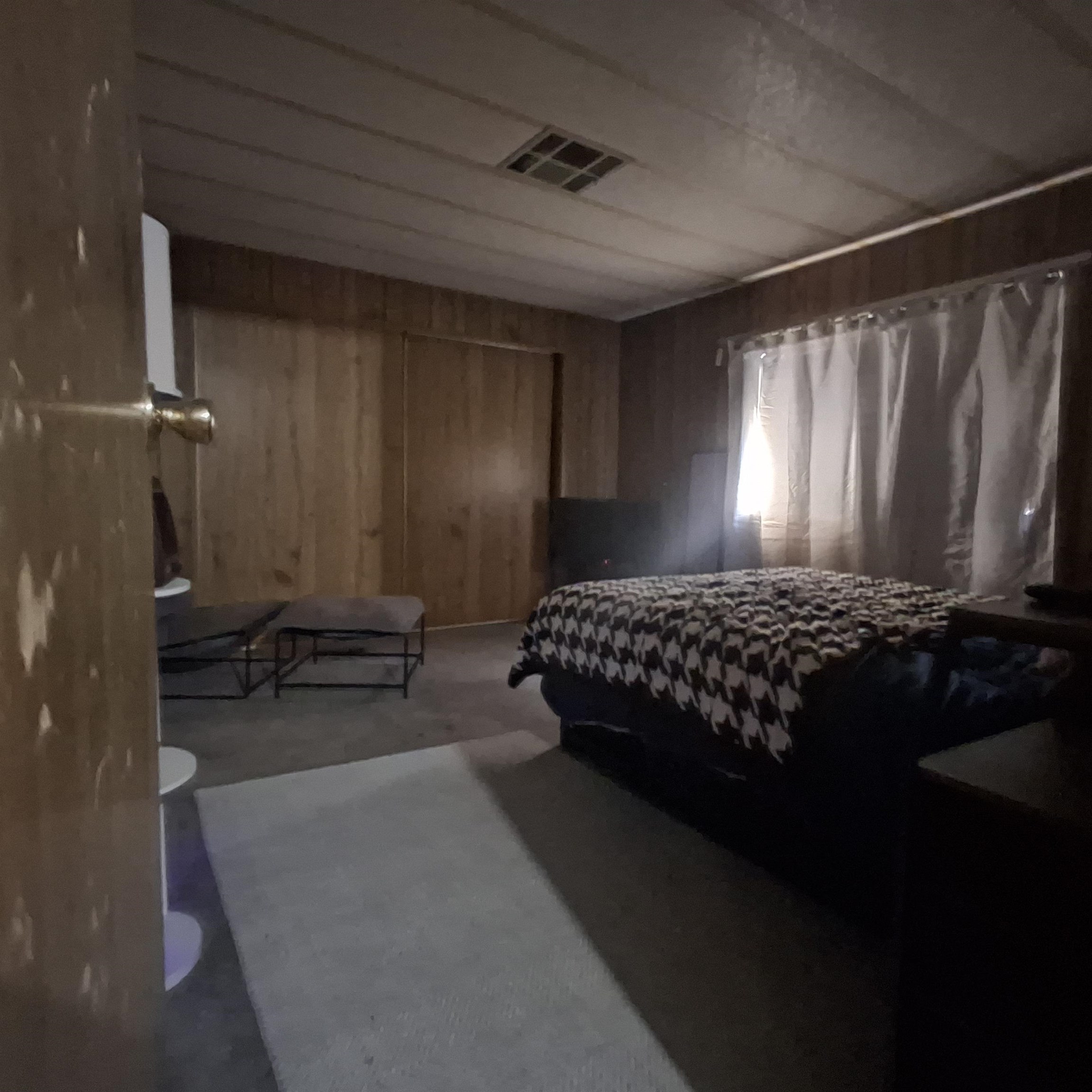 1408 N Silver Street, photograph 11