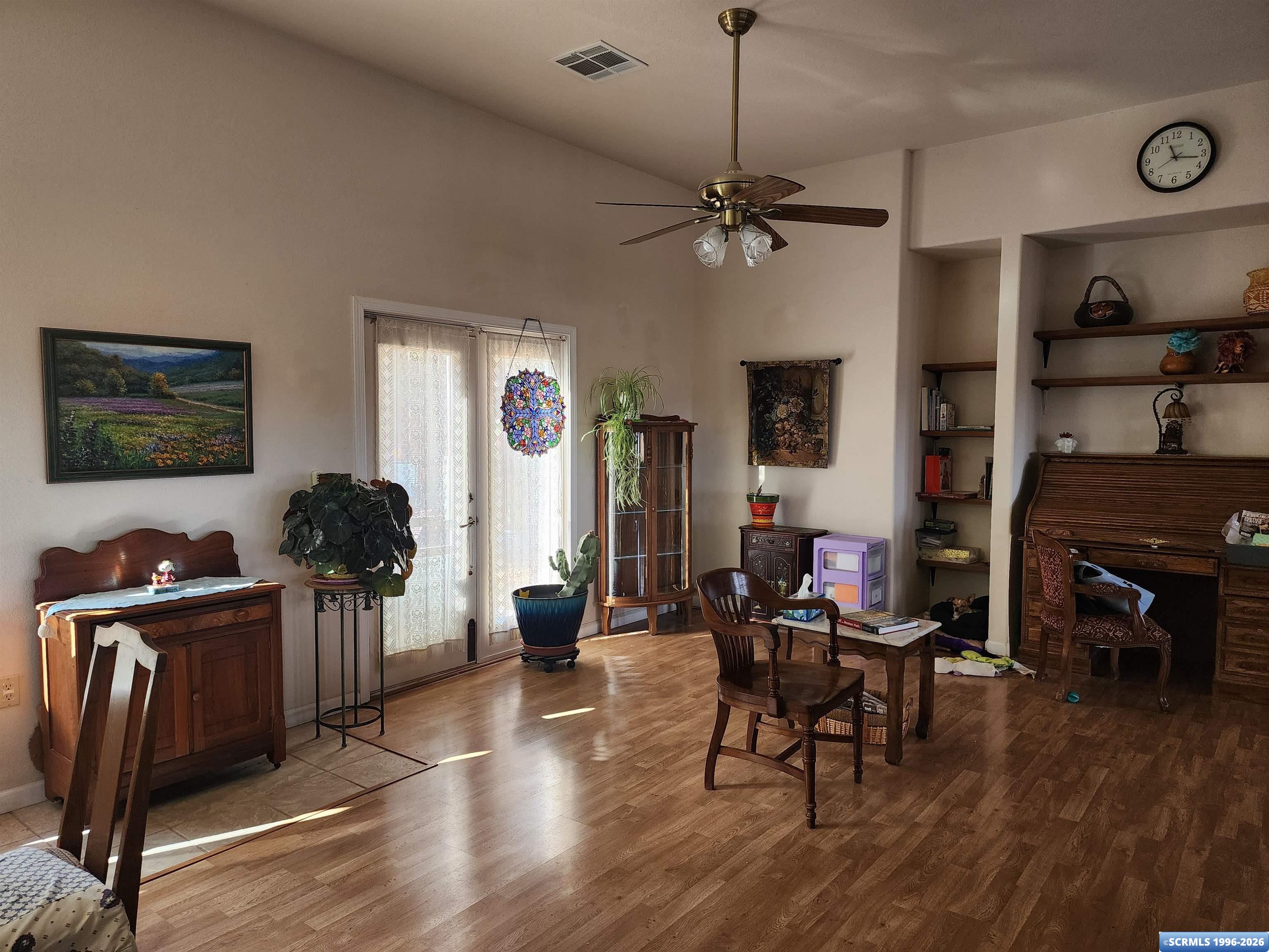 254 Caballo Blanco, photograph 17
