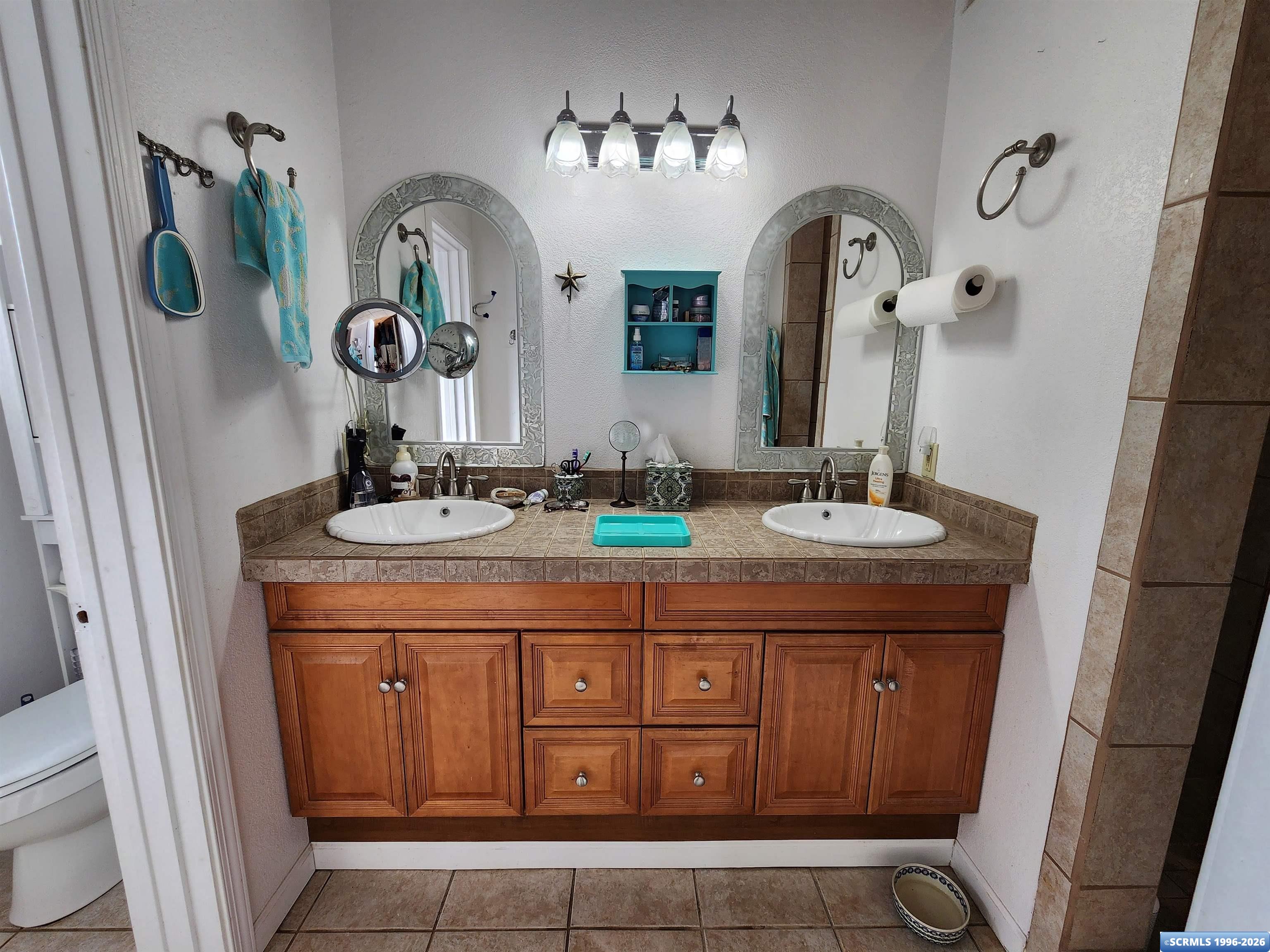 254 Caballo Blanco, photograph 28