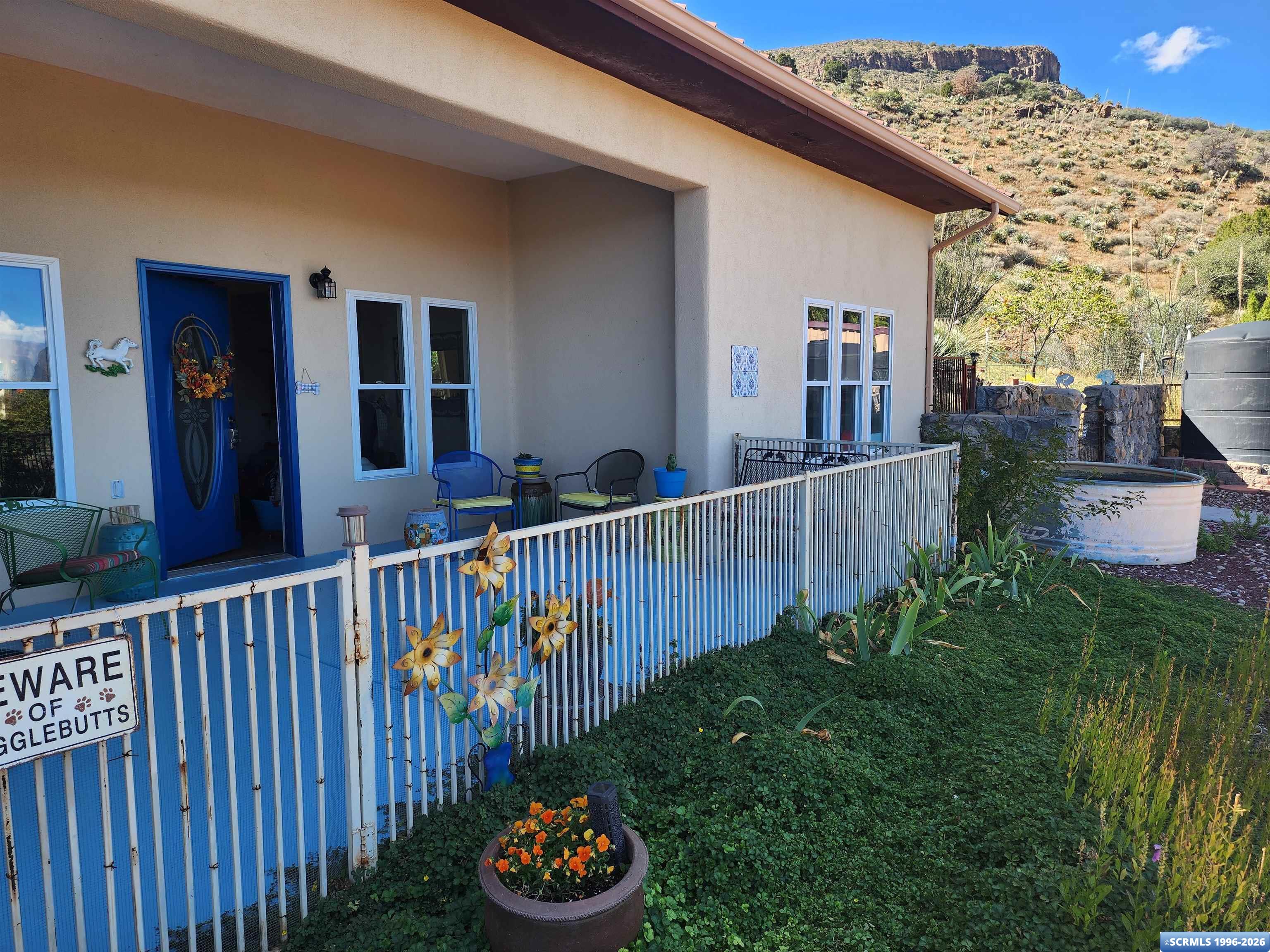 254 Caballo Blanco, photograph 5