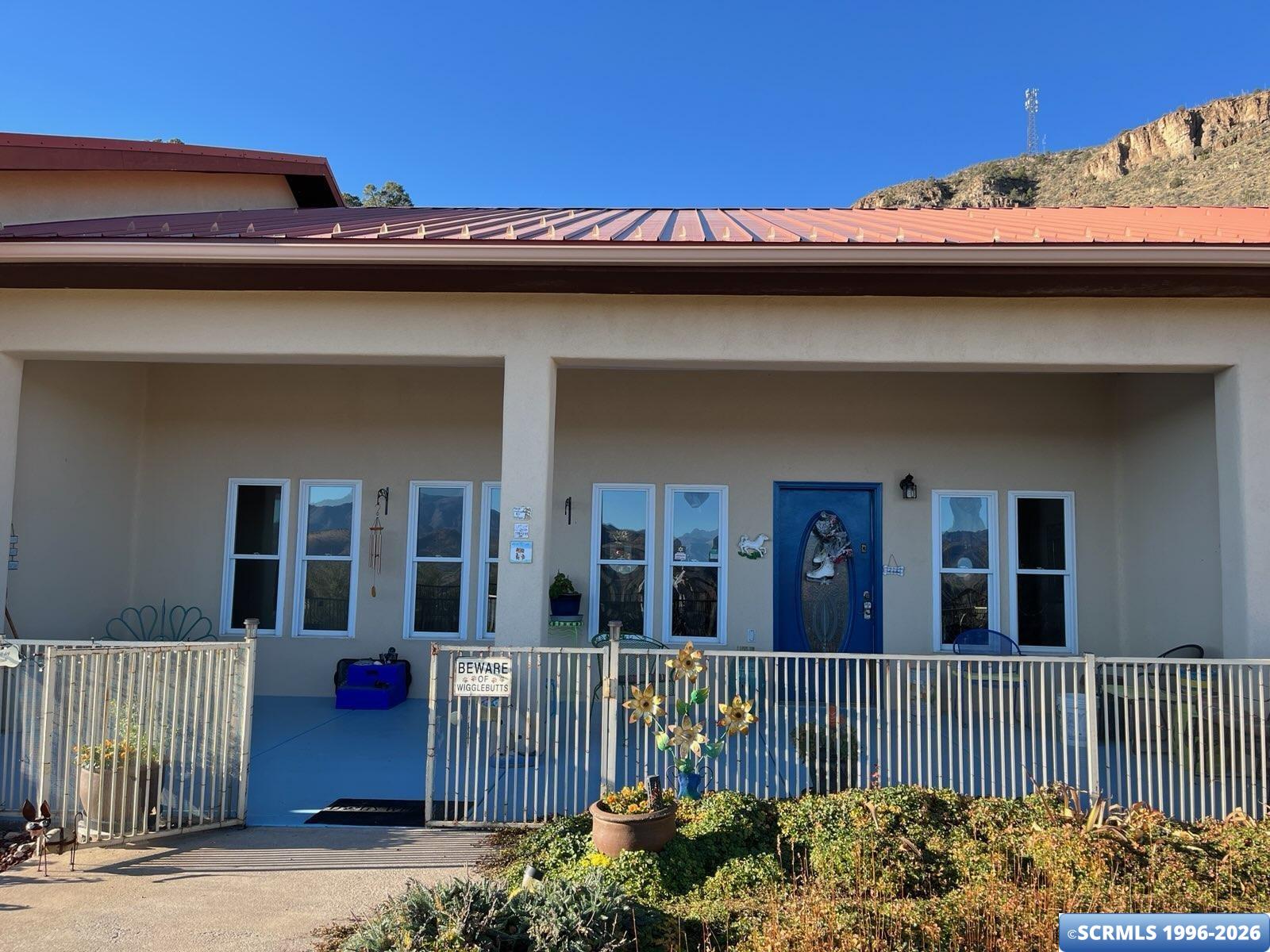 254 Caballo Blanco, photograph 2