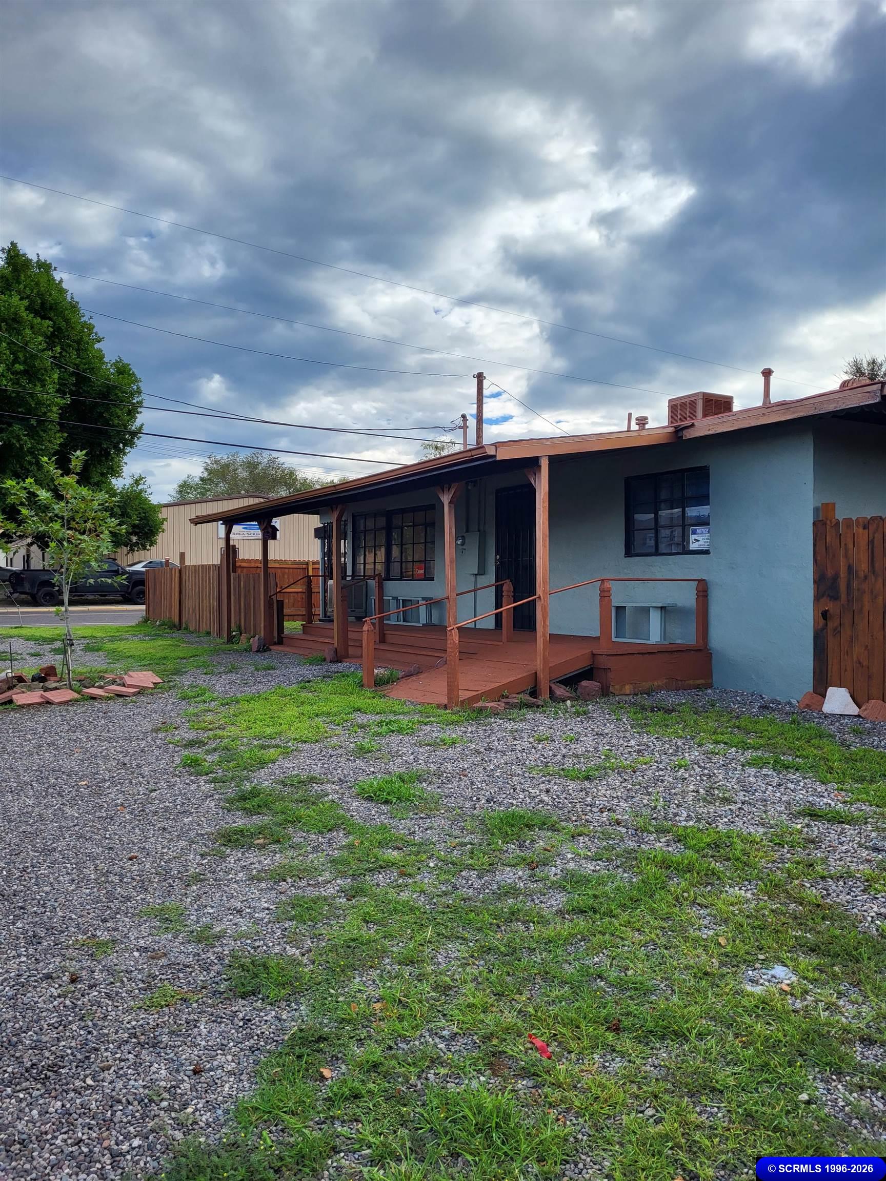 412 E 12th Street, photograph 34