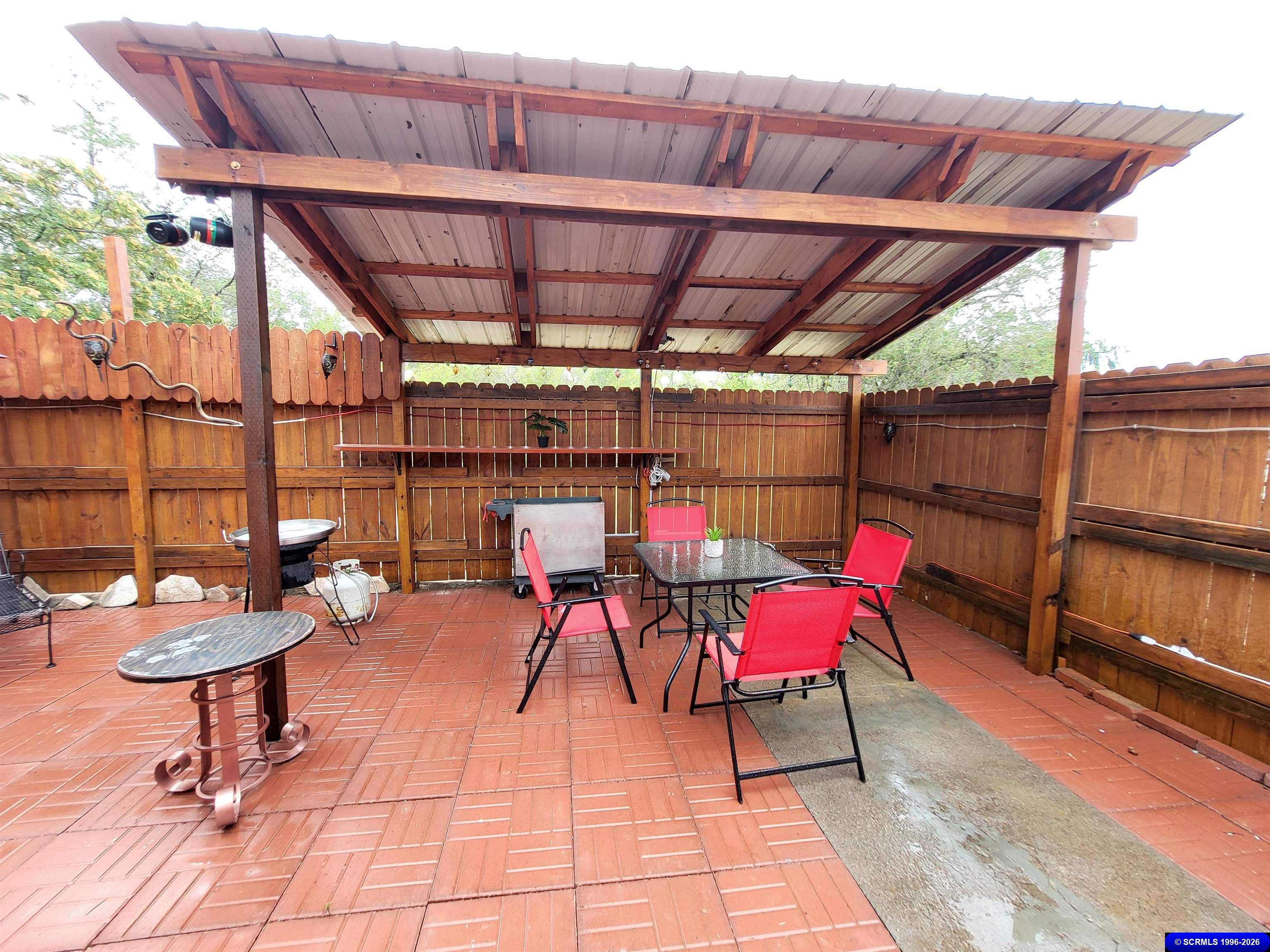 412 E 12th Street, photograph 27