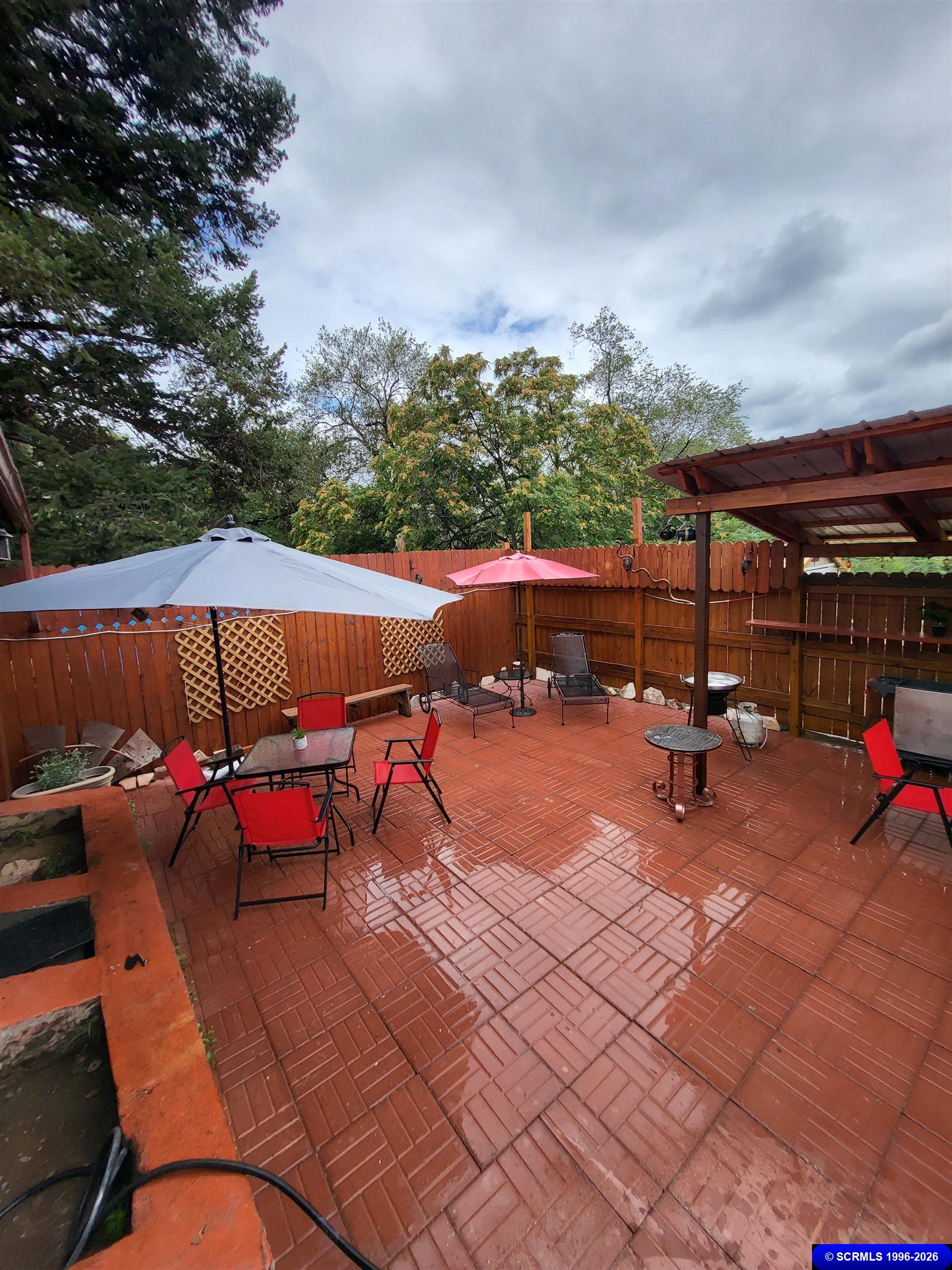 412 E 12th Street, photograph 22