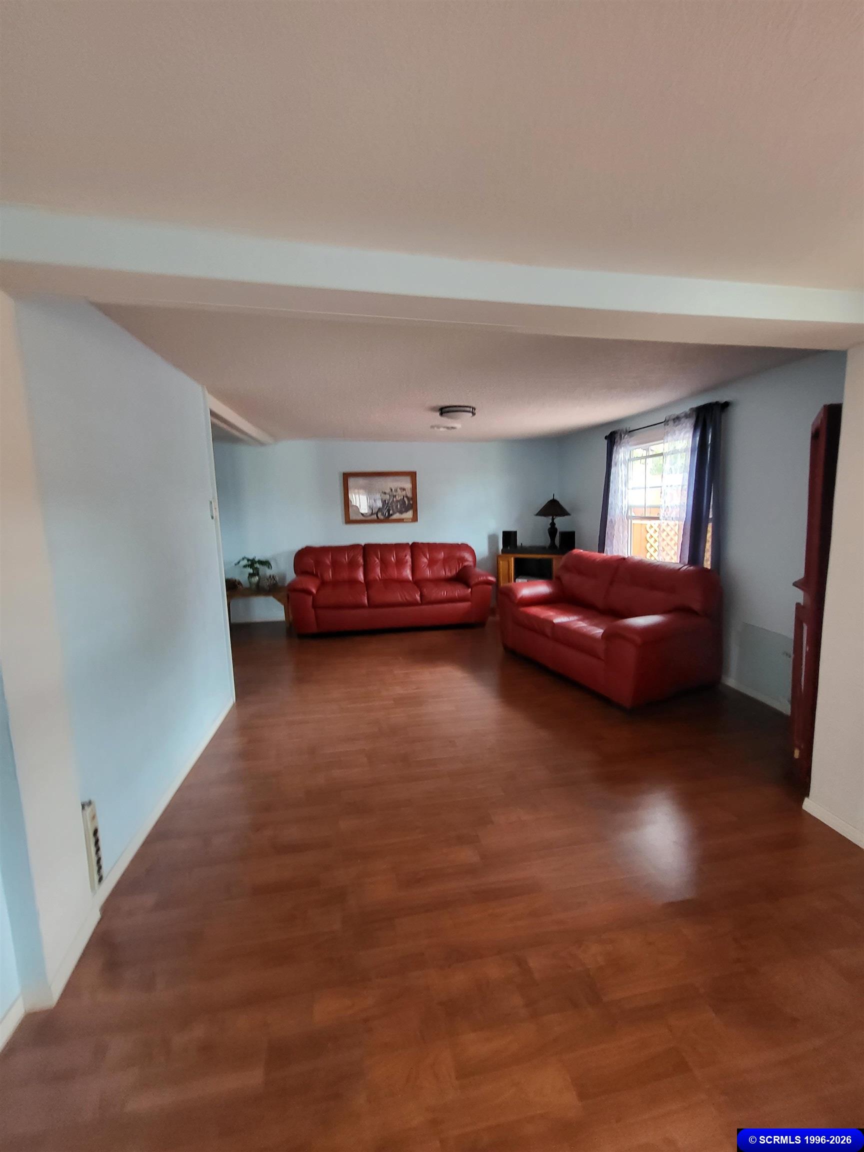412 E 12th Street, photograph 9