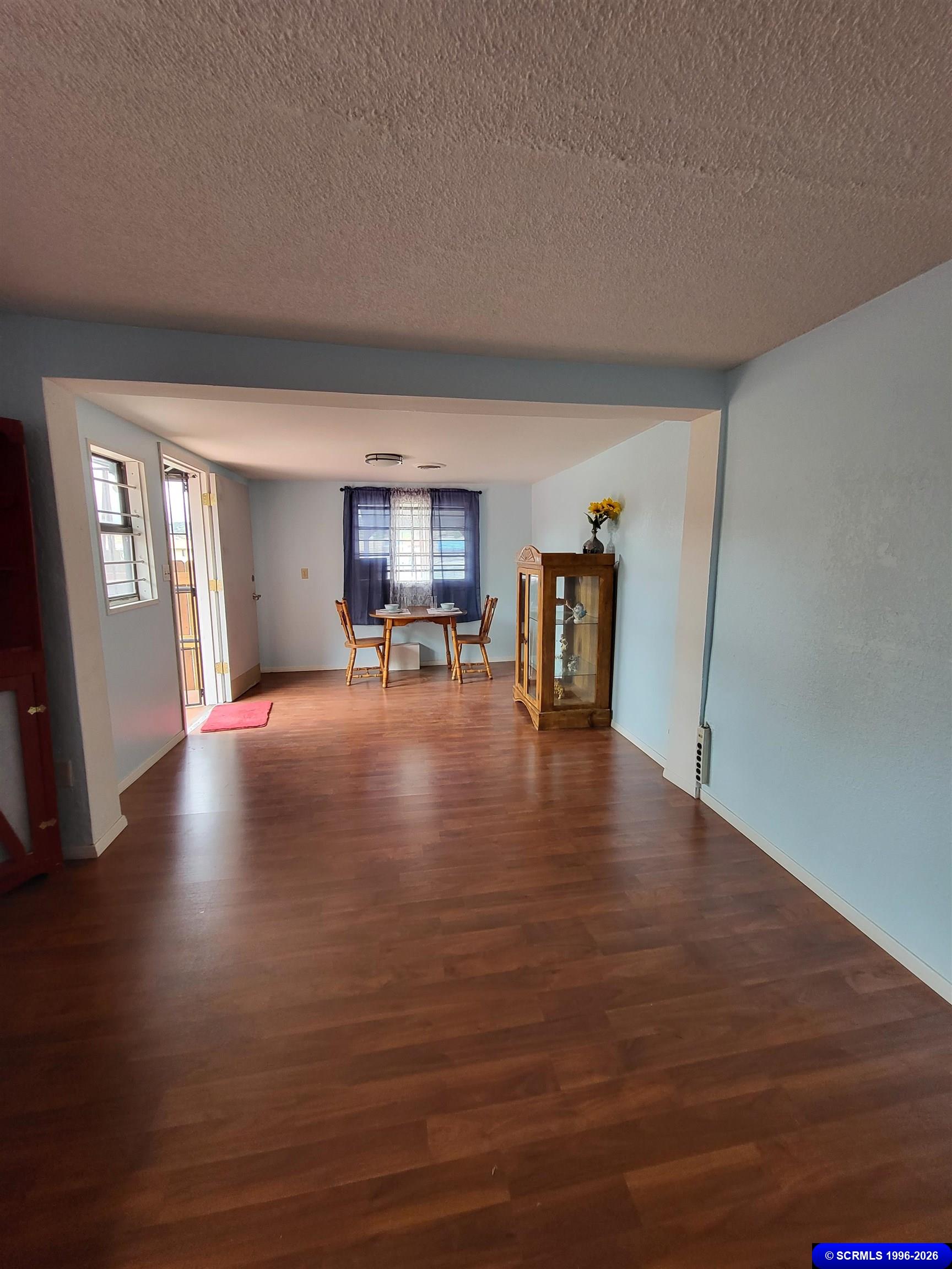 412 E 12th Street, photograph 3