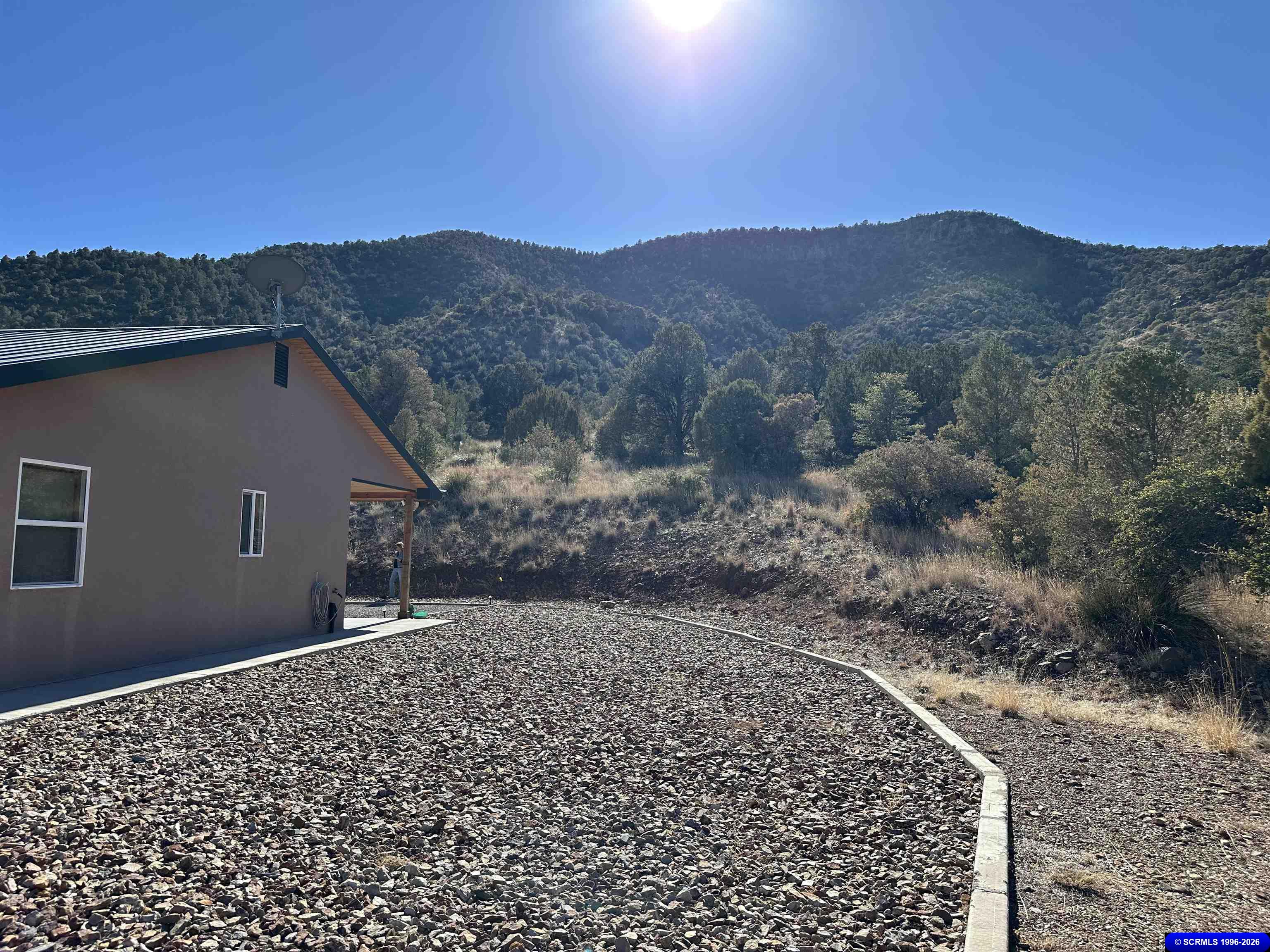 3 Poncho Road, photograph 7