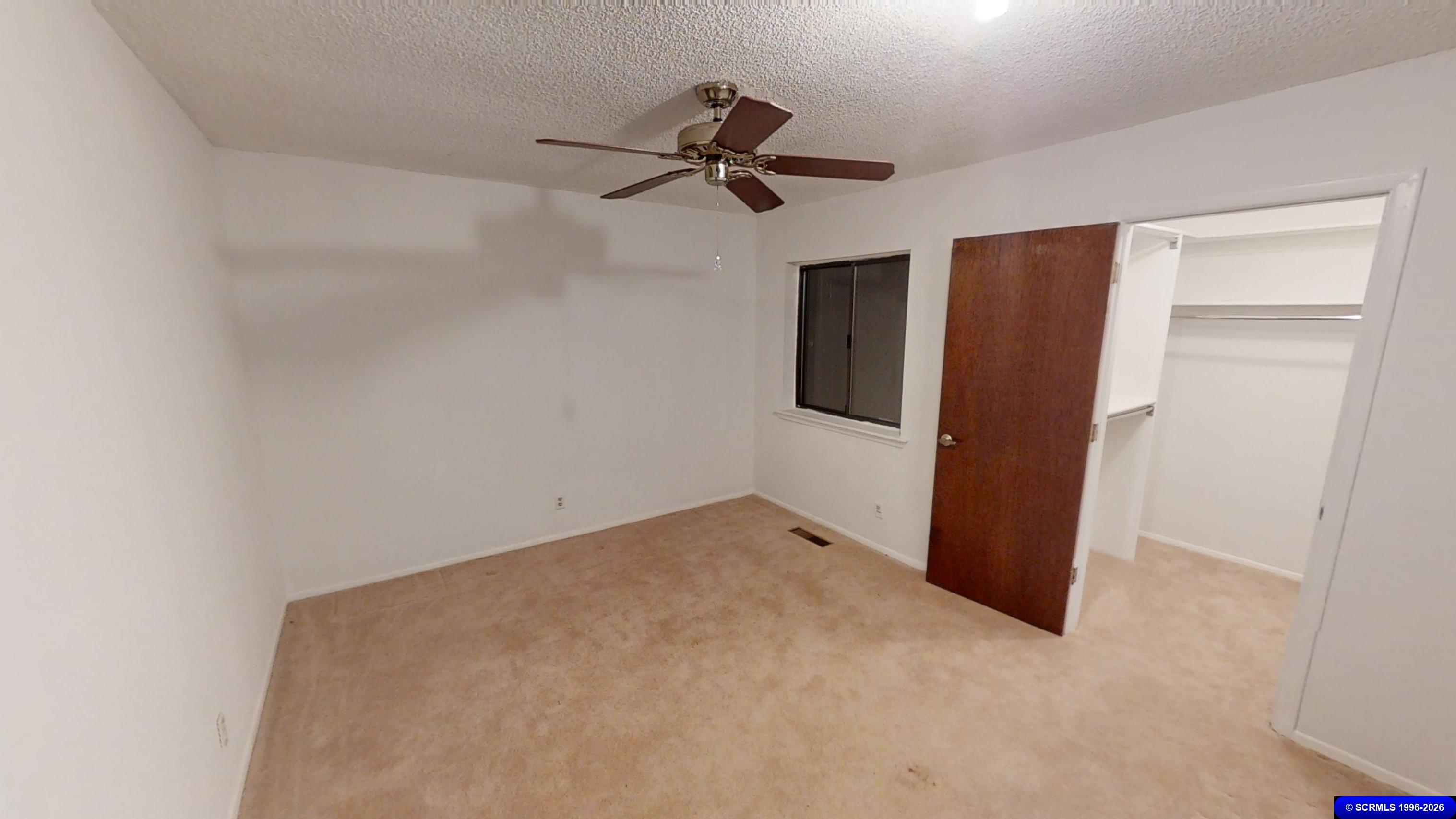 300 S Ridge Road, photograph 9