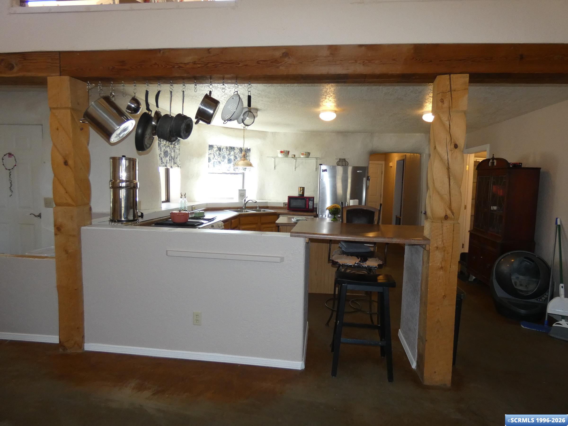 21 Logan, photograph 8