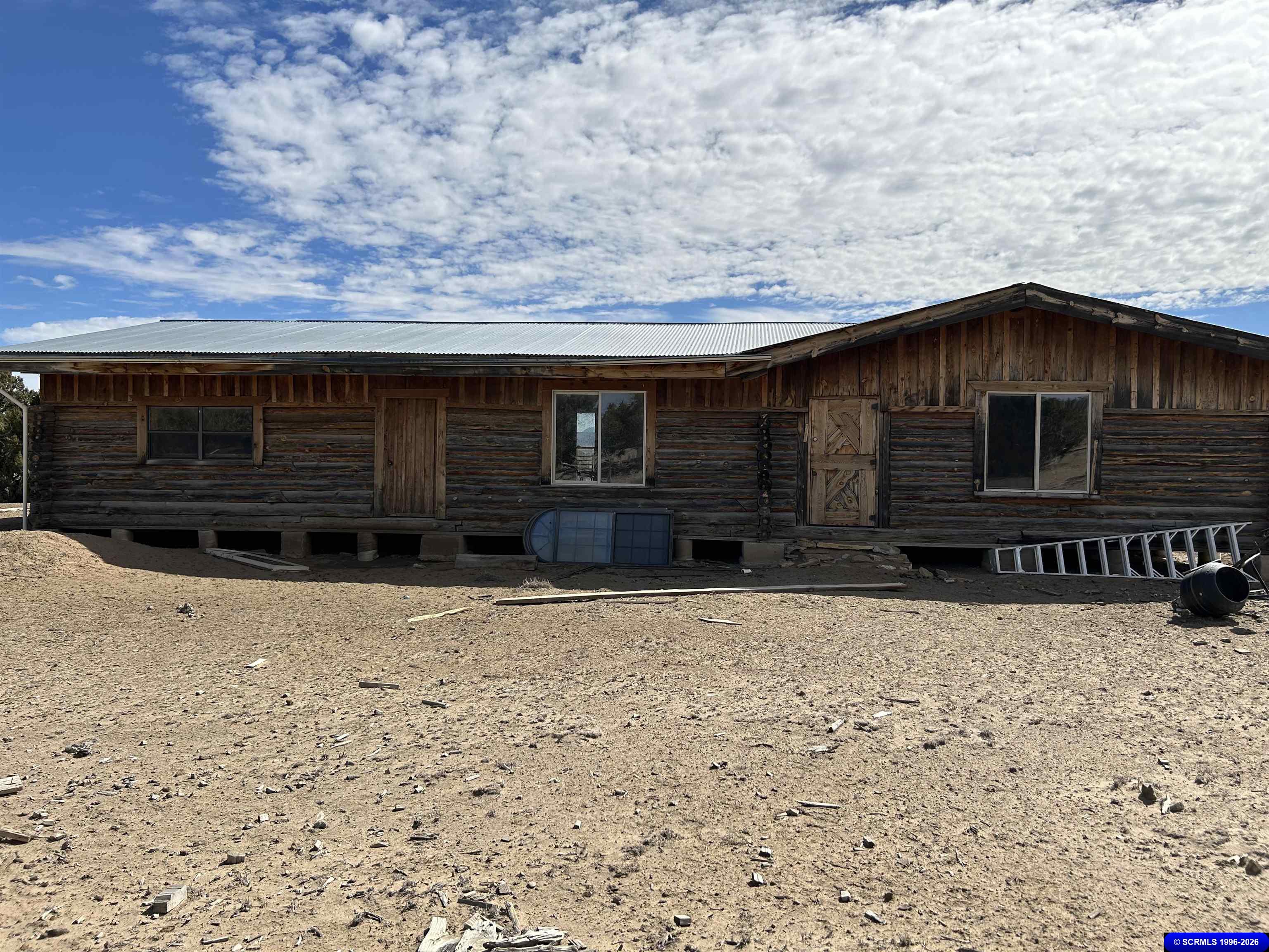 224 Pueblo Way, photograph 2