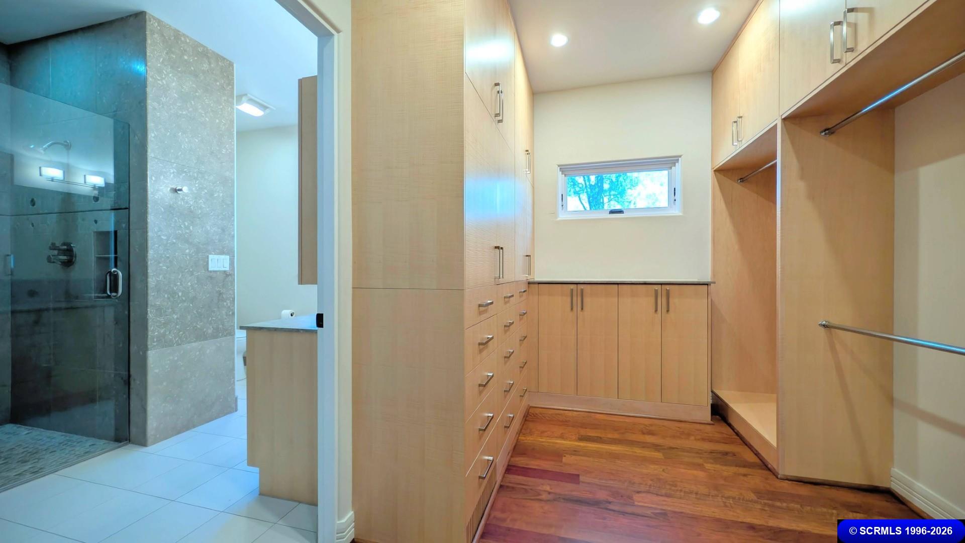 16 Chimboraza Point, photograph 19