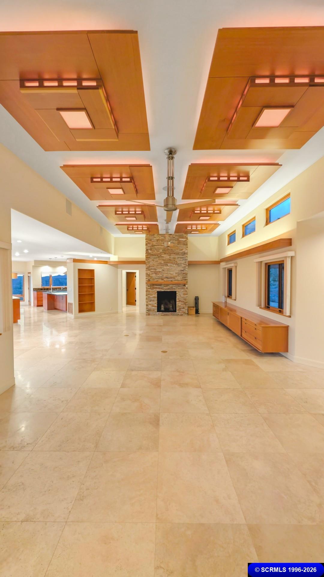 16 Chimboraza Point, photograph 10