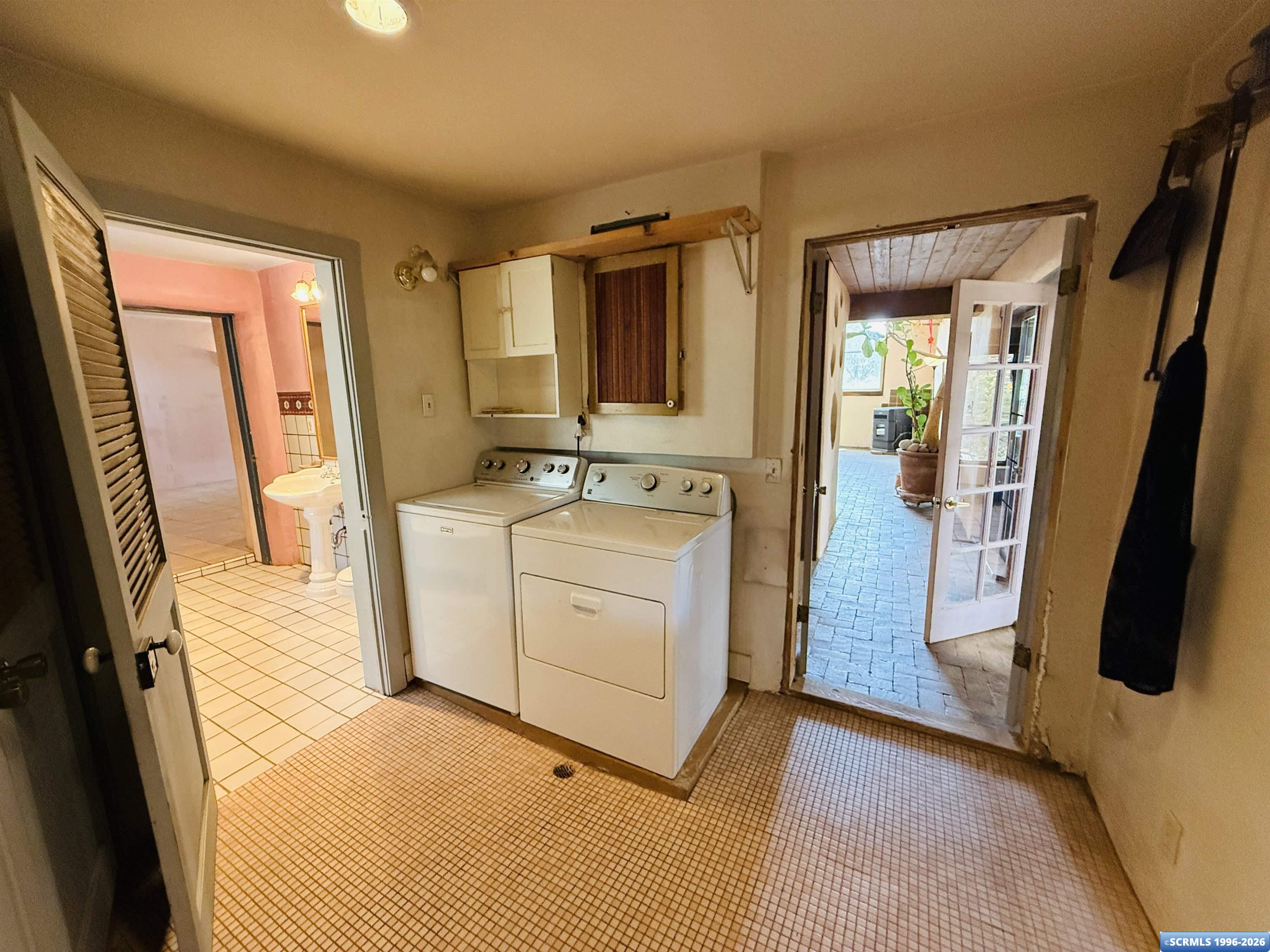 114 Wendy Road, photograph 40