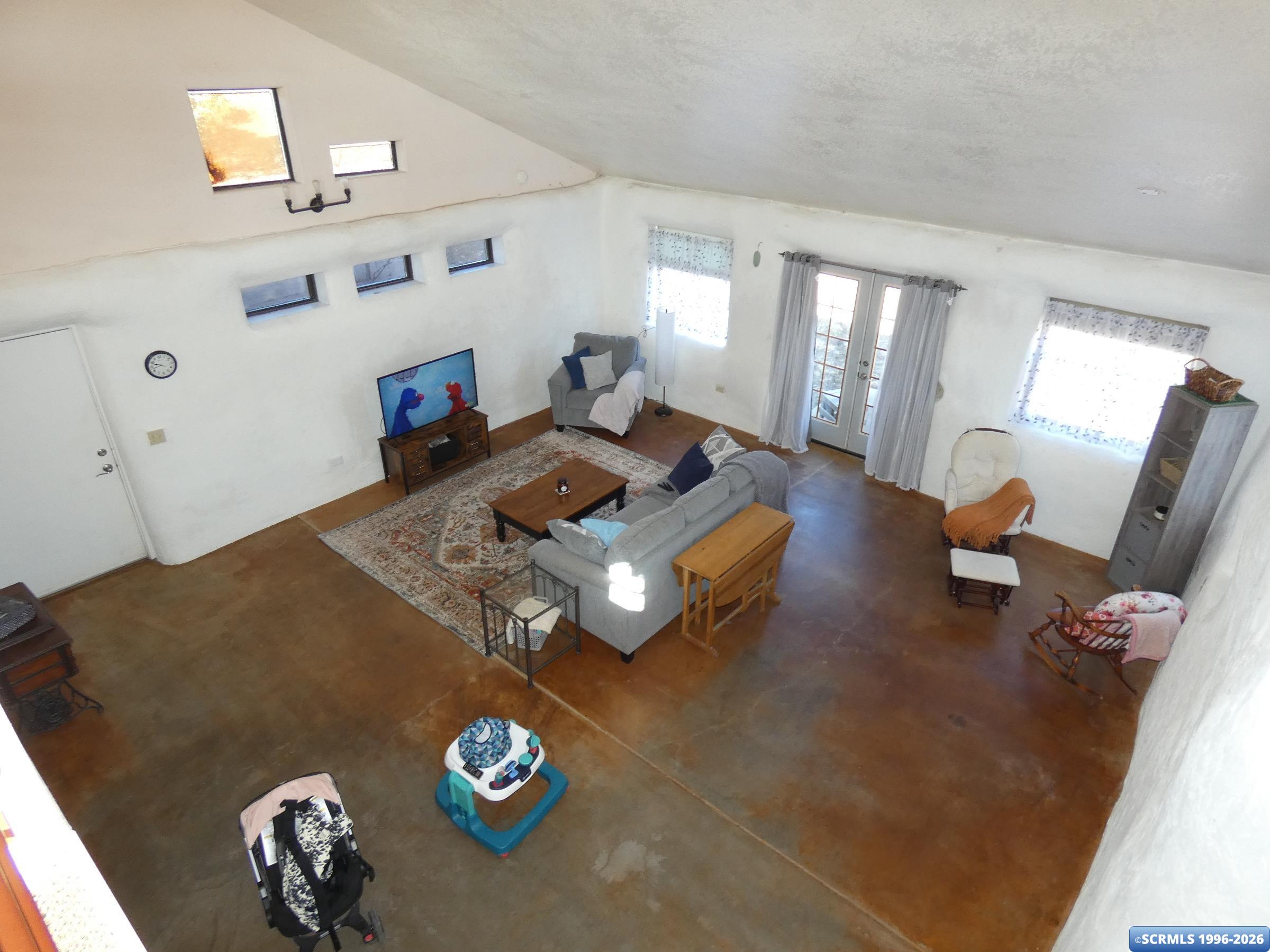 21 Logan, photograph 31