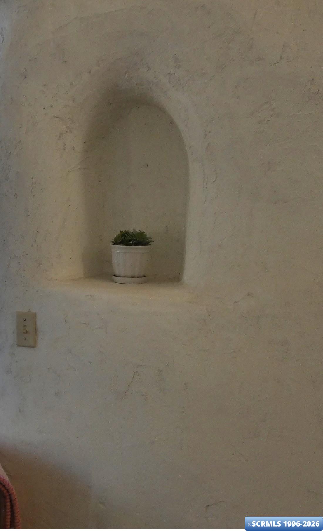 21 Logan, photograph 27