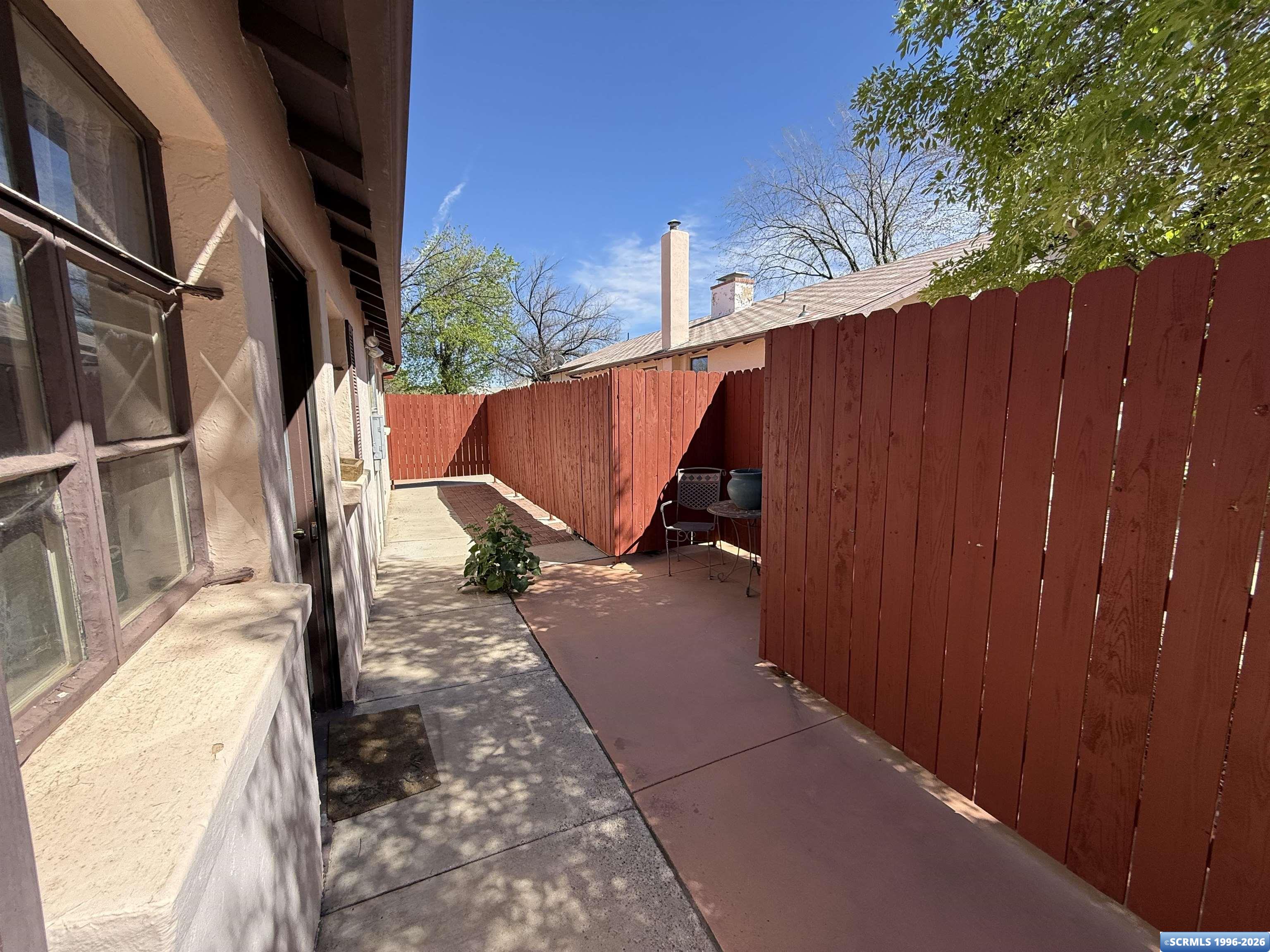 1201 W 12th St., photograph 16