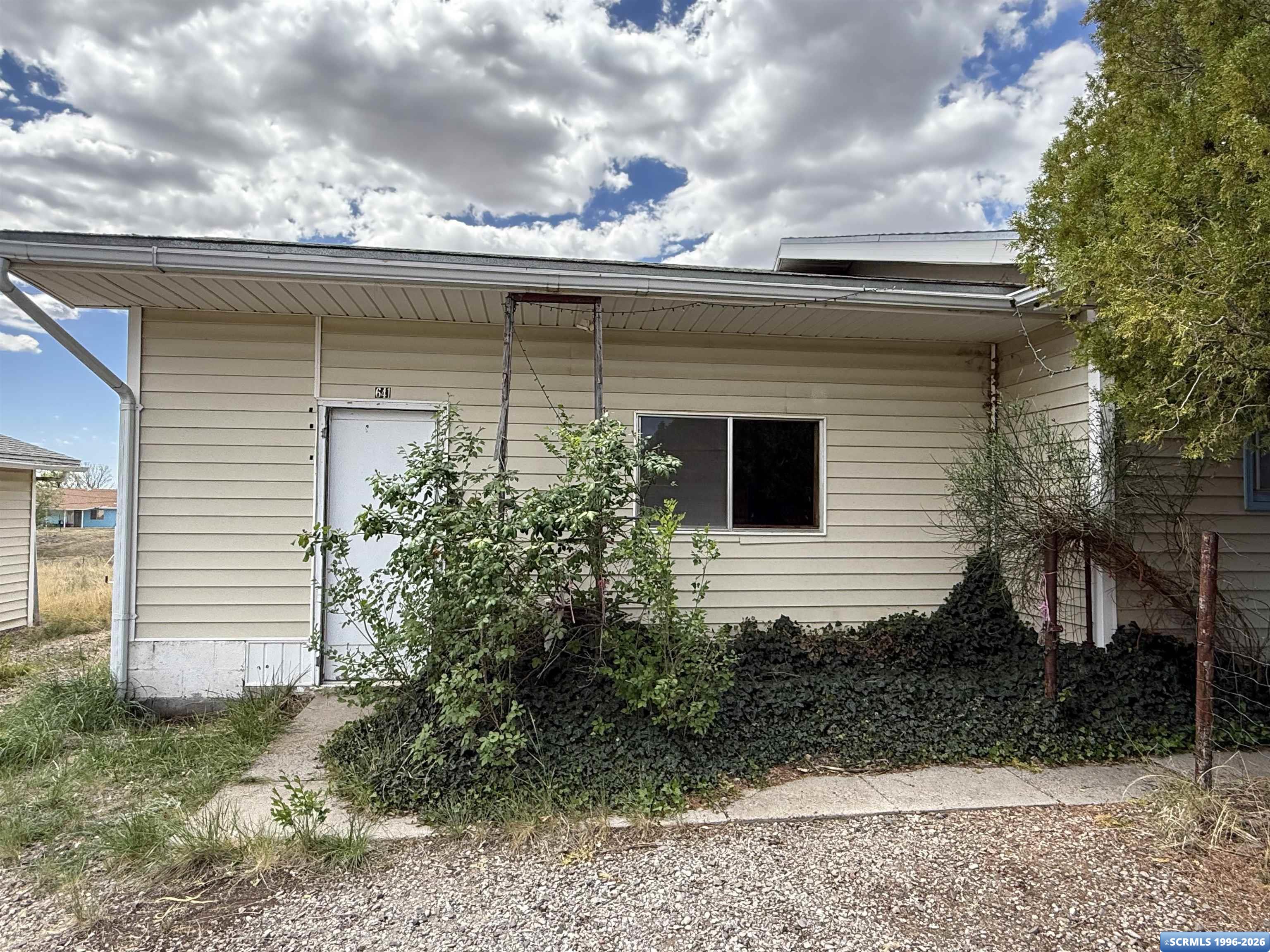 641 E Lance, photograph 2
