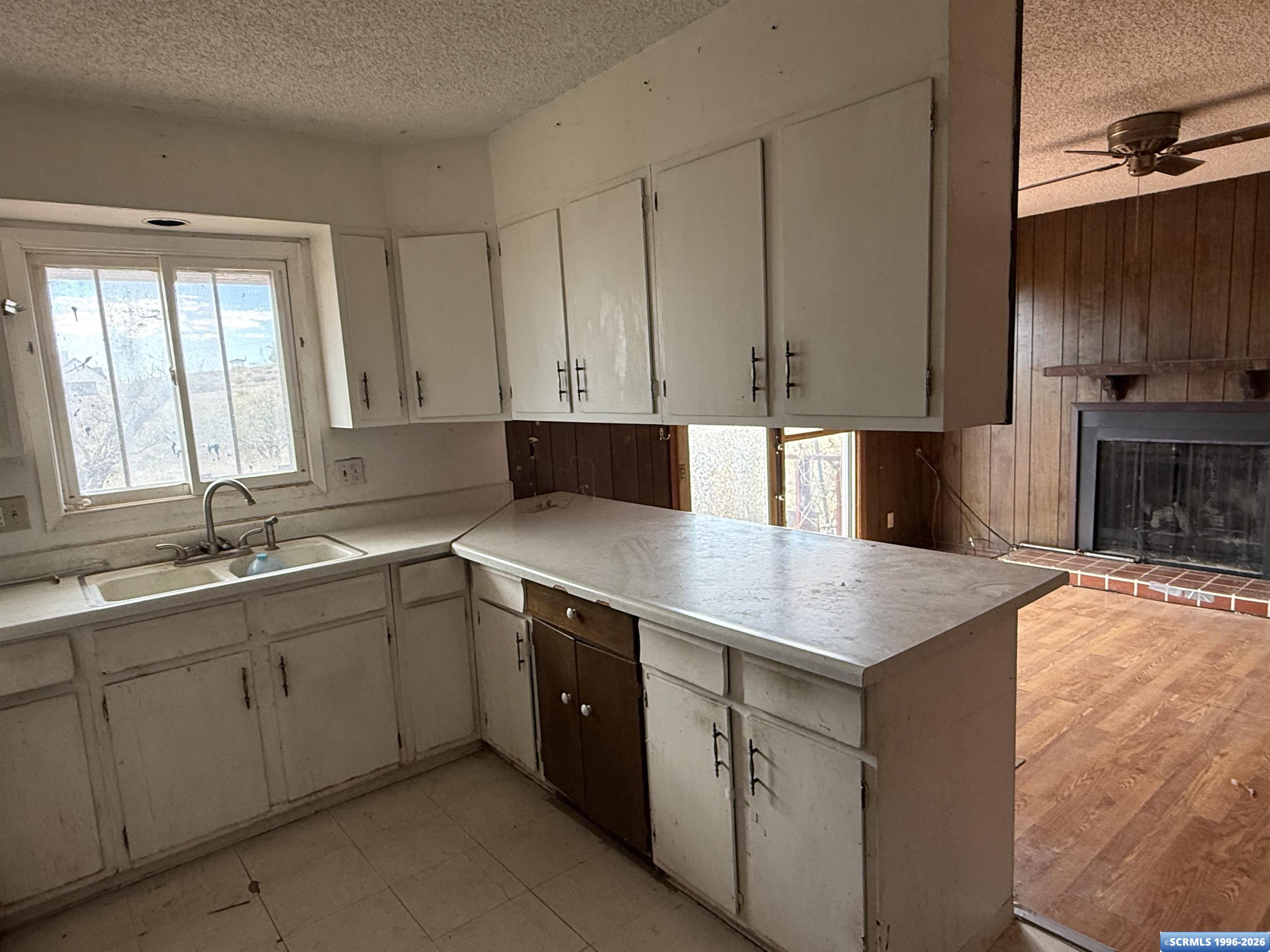 641 E Lance, photograph 24