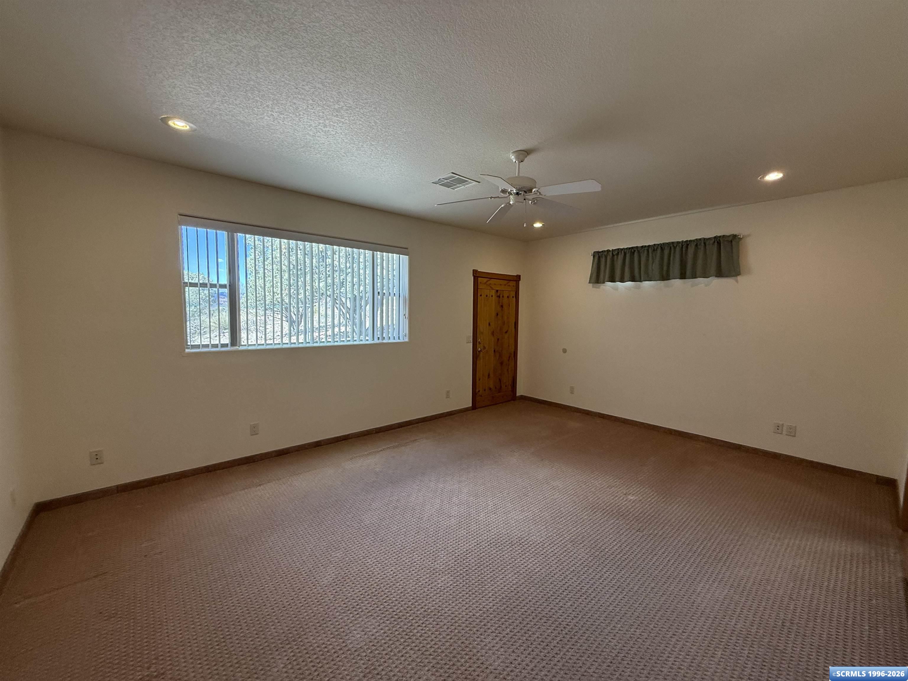 4563 N Grandview, photograph 36