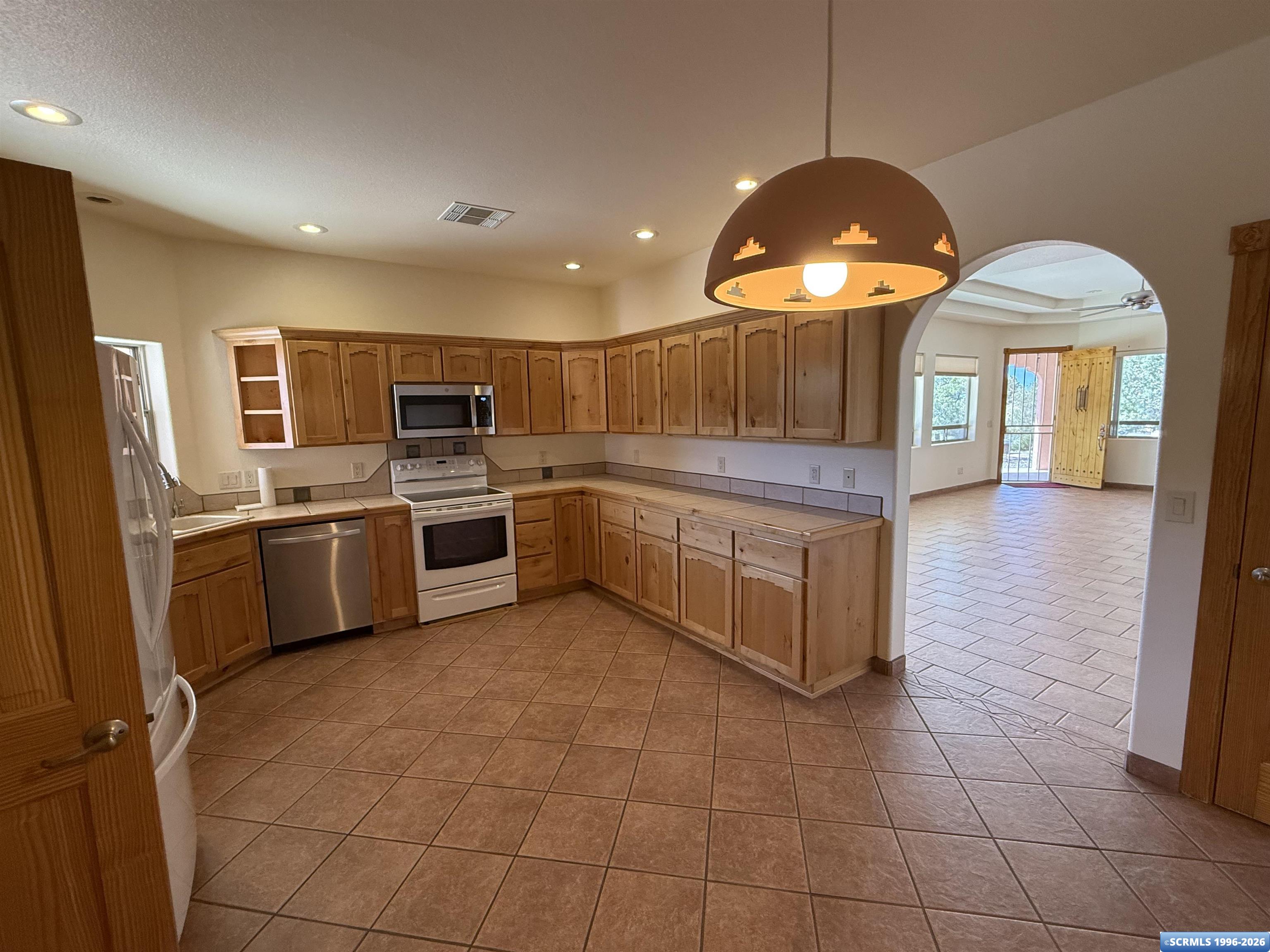 4563 N Grandview, photograph 41