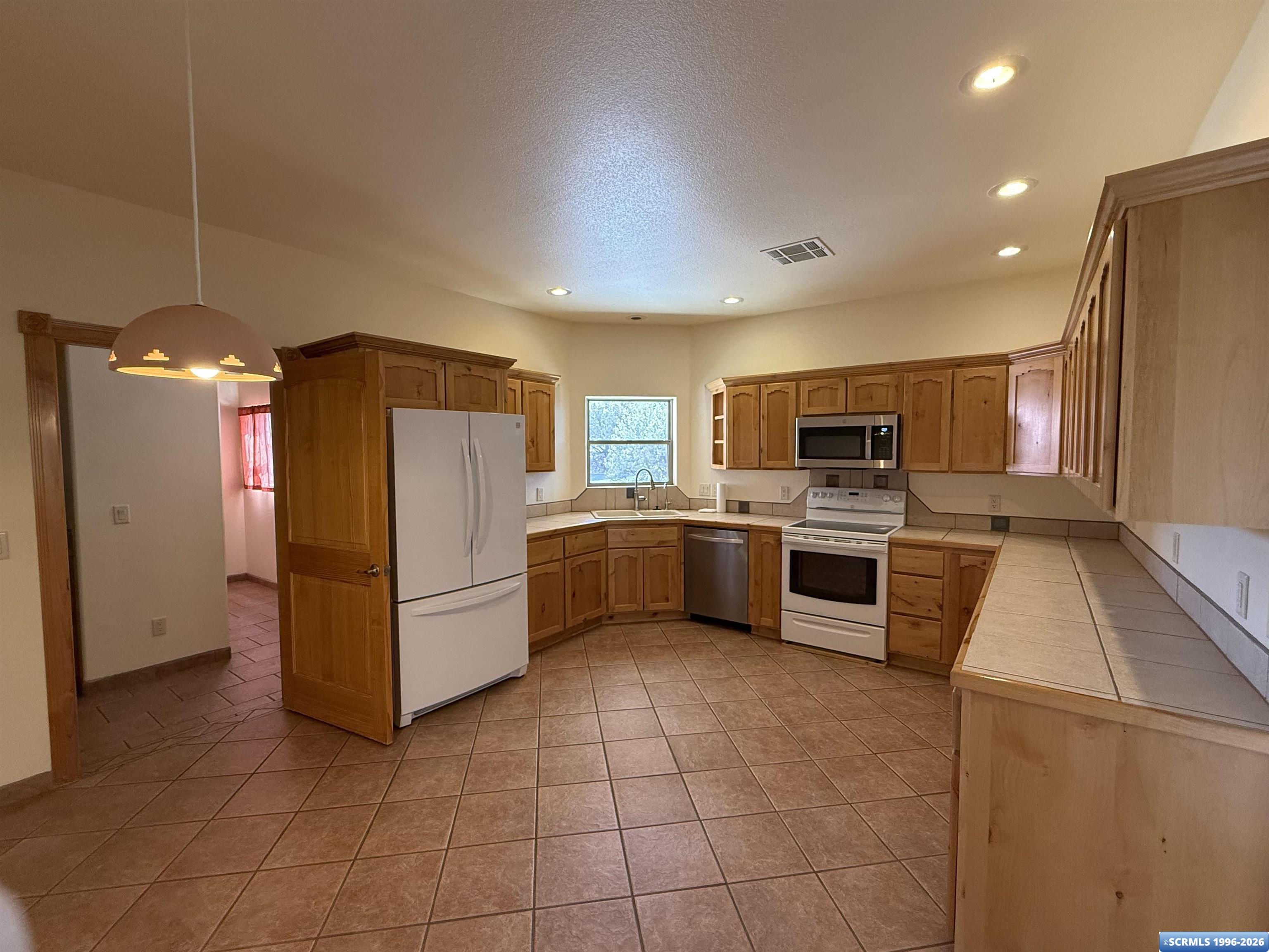4563 N Grandview, photograph 42
