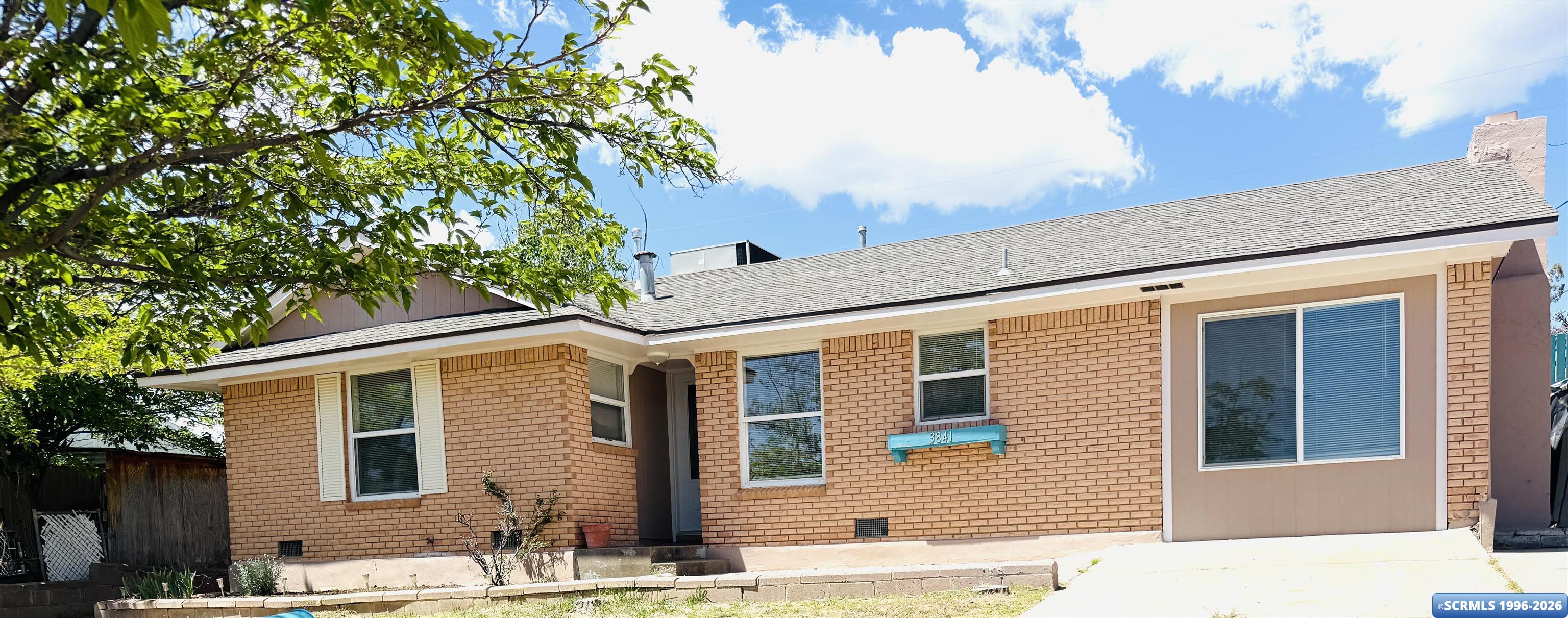 3841 N Huff, Silver City