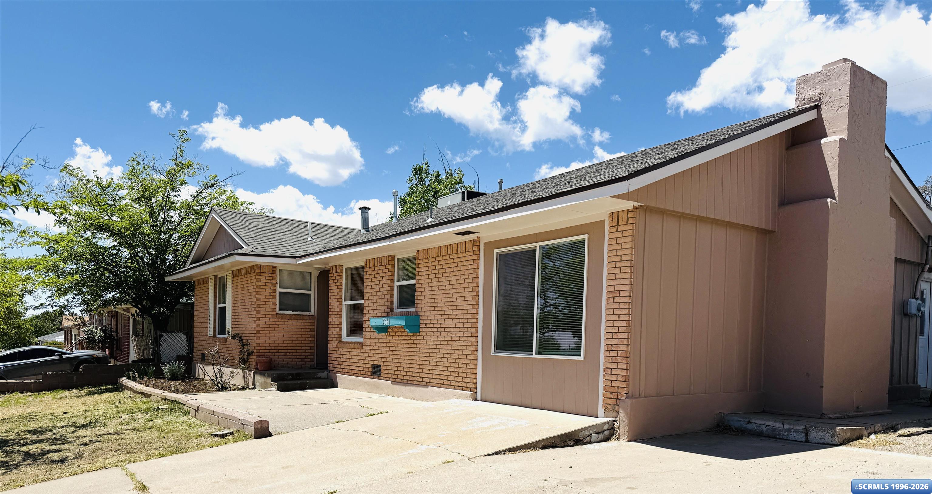 3841 N Huff, photograph 2